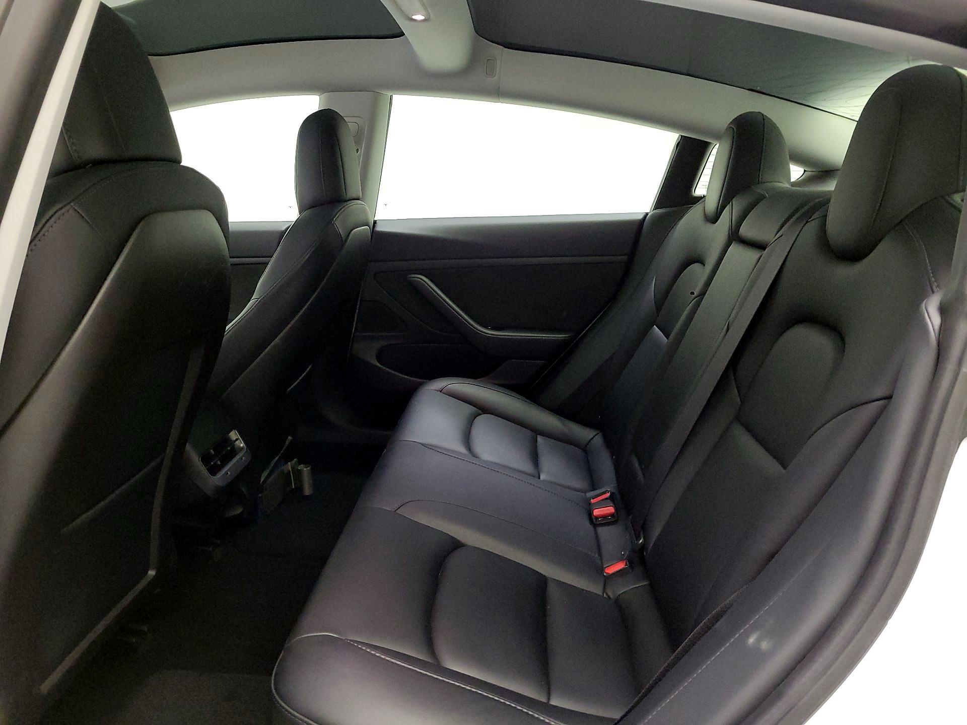 Thumbnail: 2020 Tesla Model 3 - 18