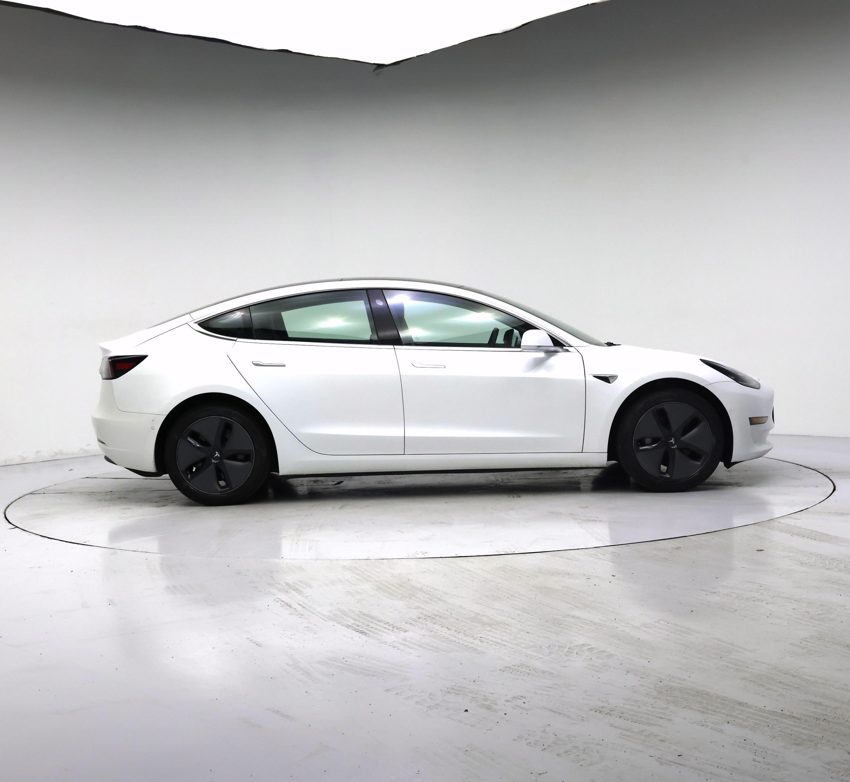 Thumbnail: 2020 Tesla Model 3 - 7