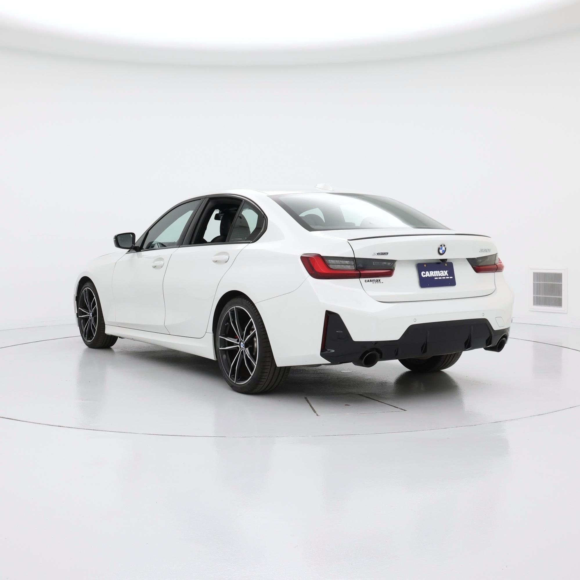 Thumbnail: 2023 BMW 3 Series - 2