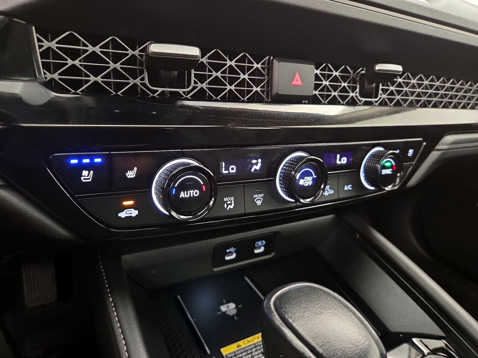 2023 Honda Accord Hybrid Touring - Photo 17