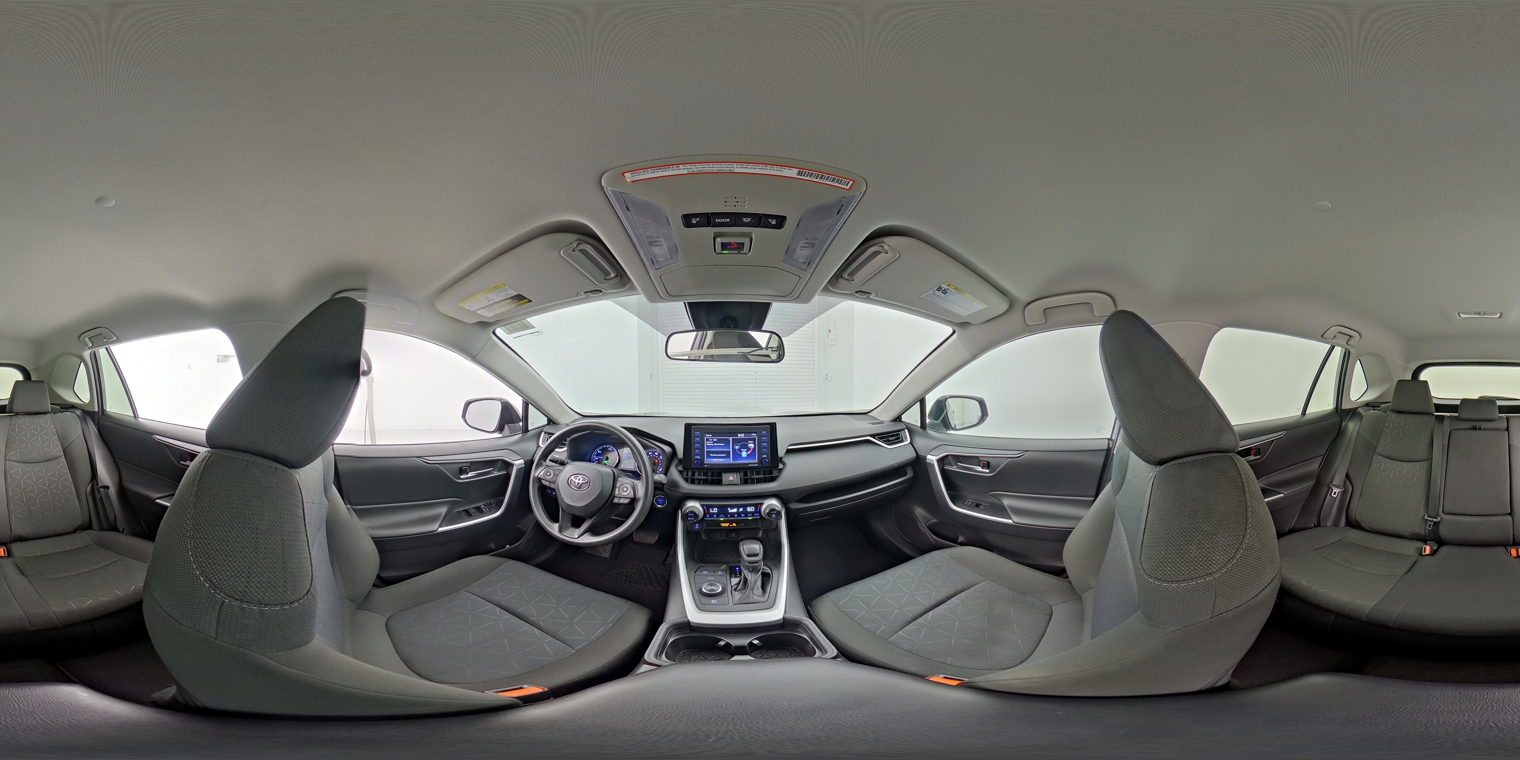 2021 Toyota RAV4 XLE - Photo 25