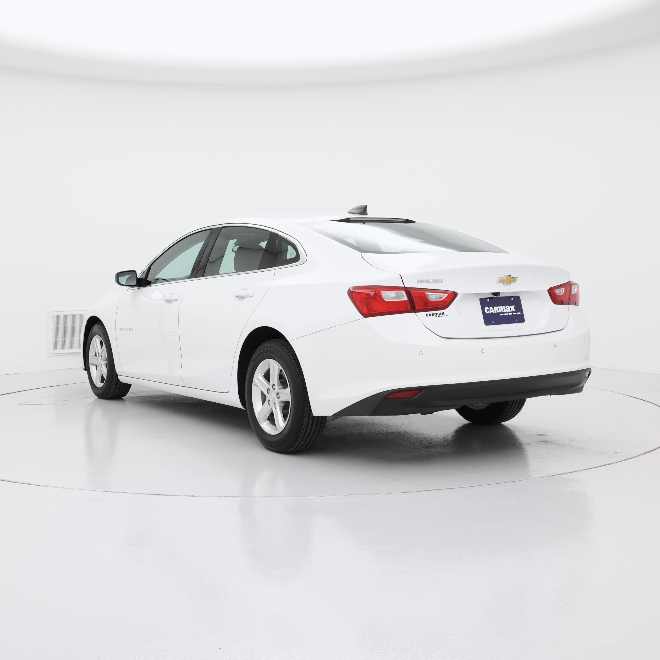 Thumbnail: 2024 Chevrolet Malibu - 2