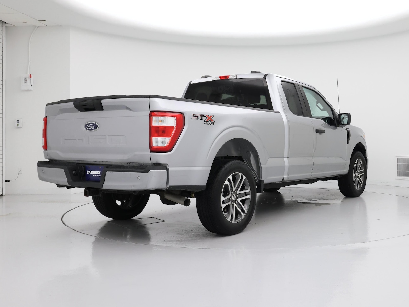 2022 Ford F-150 XL - Photo 9
