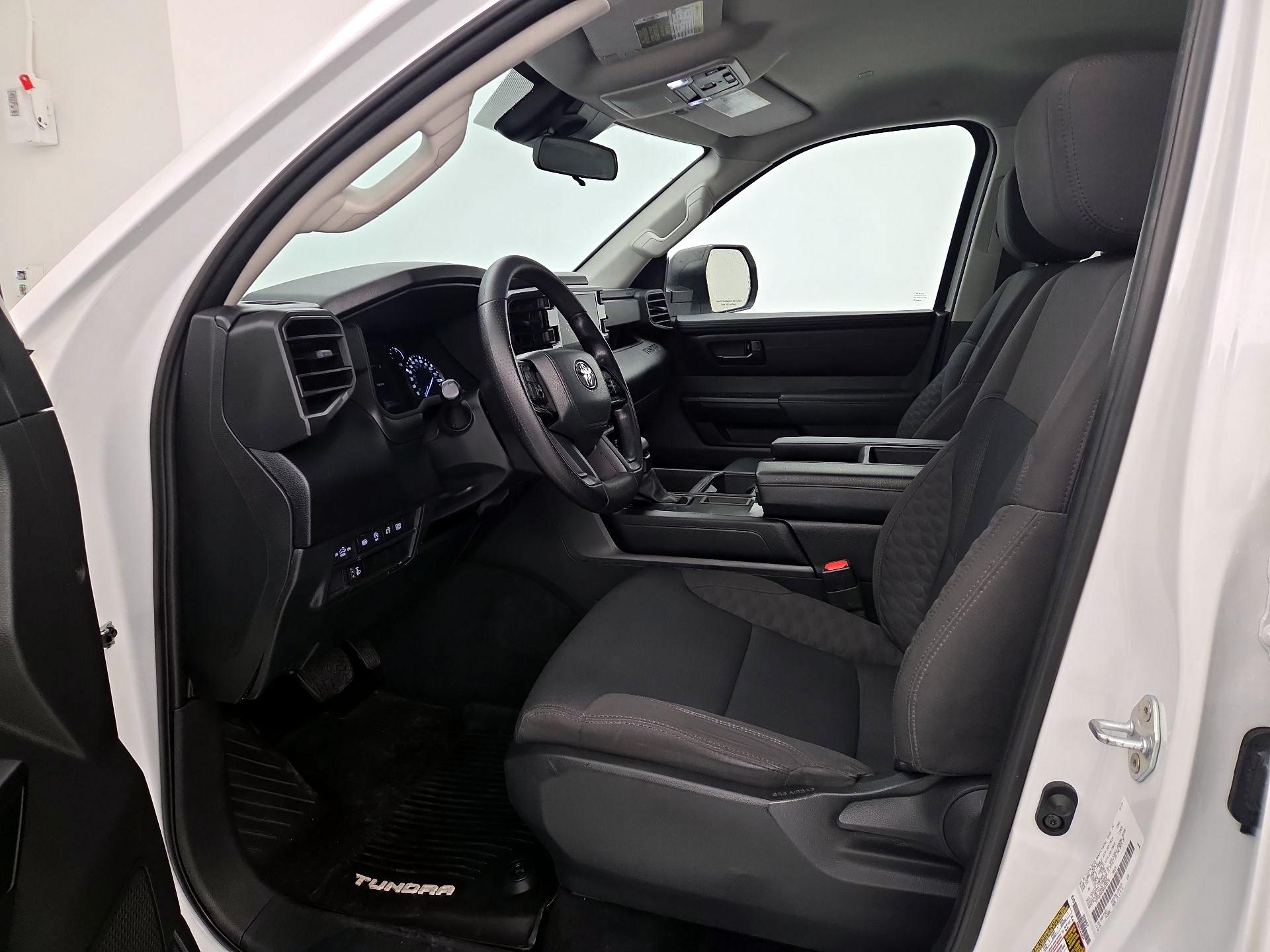 Thumbnail: 2024 Toyota Tundra - 11