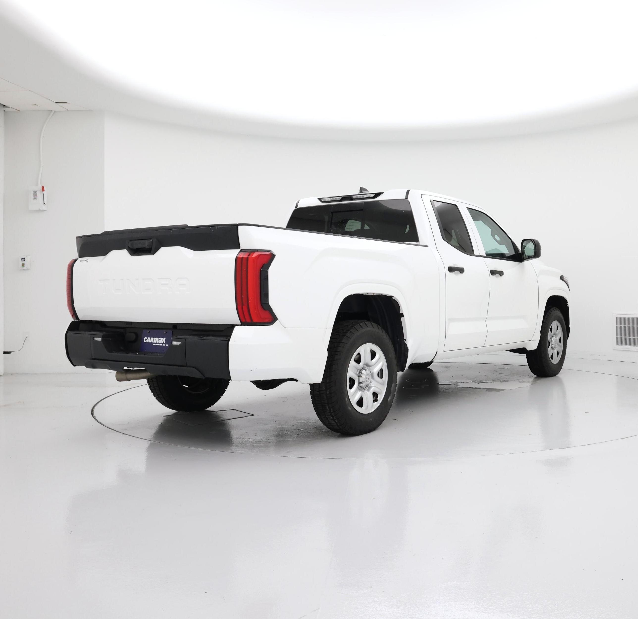 Thumbnail: 2024 Toyota Tundra - 8