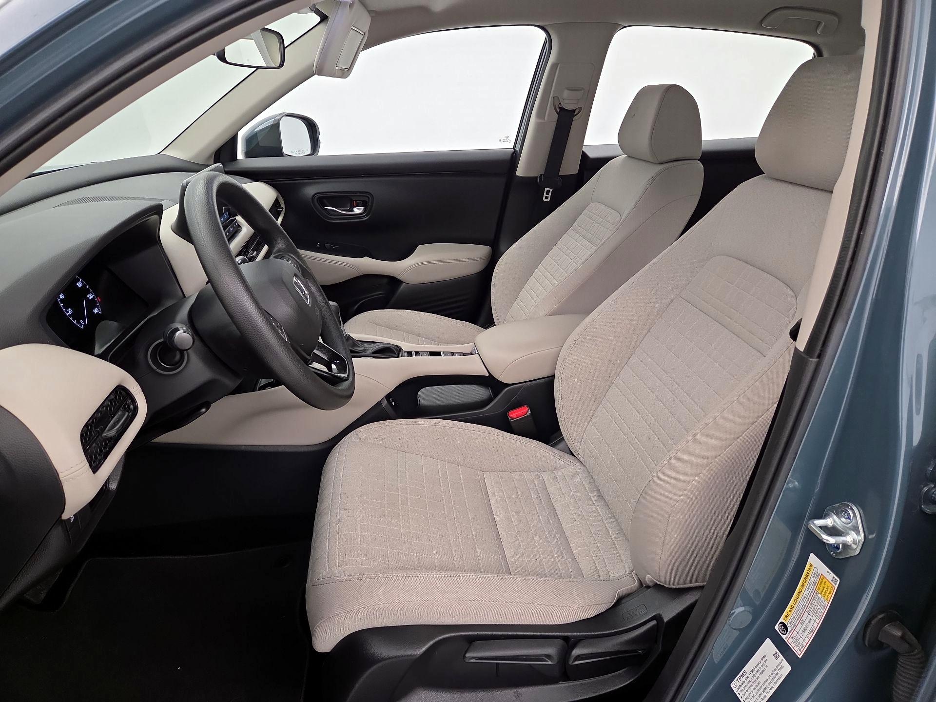 Thumbnail: 2025 Honda HR-V - 11