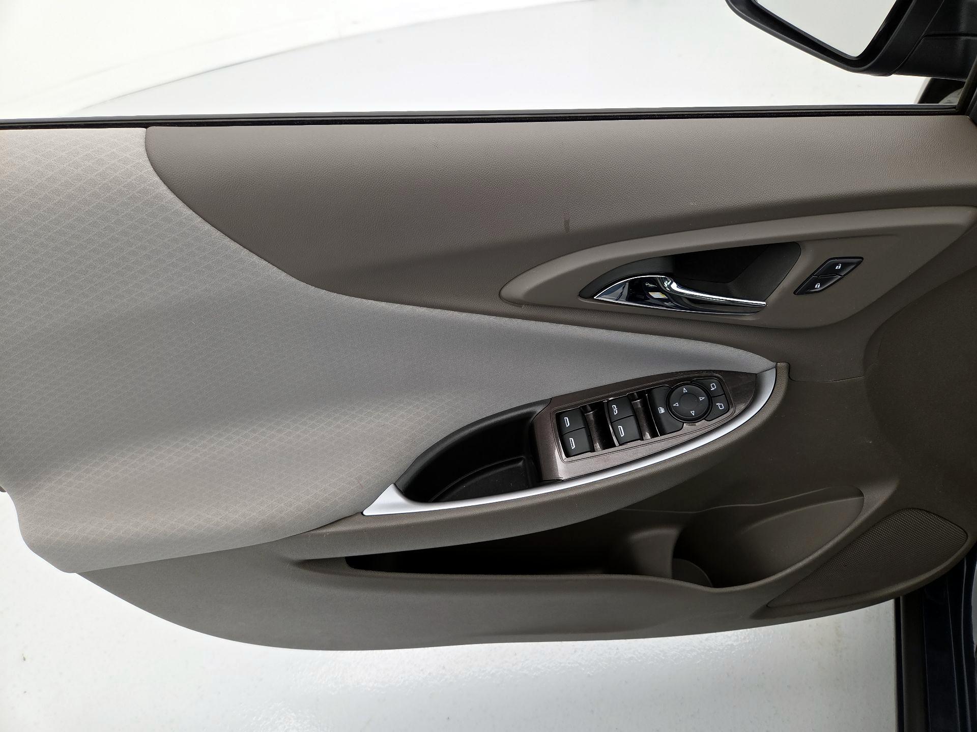 Thumbnail: 2025 Chevrolet Malibu - 12