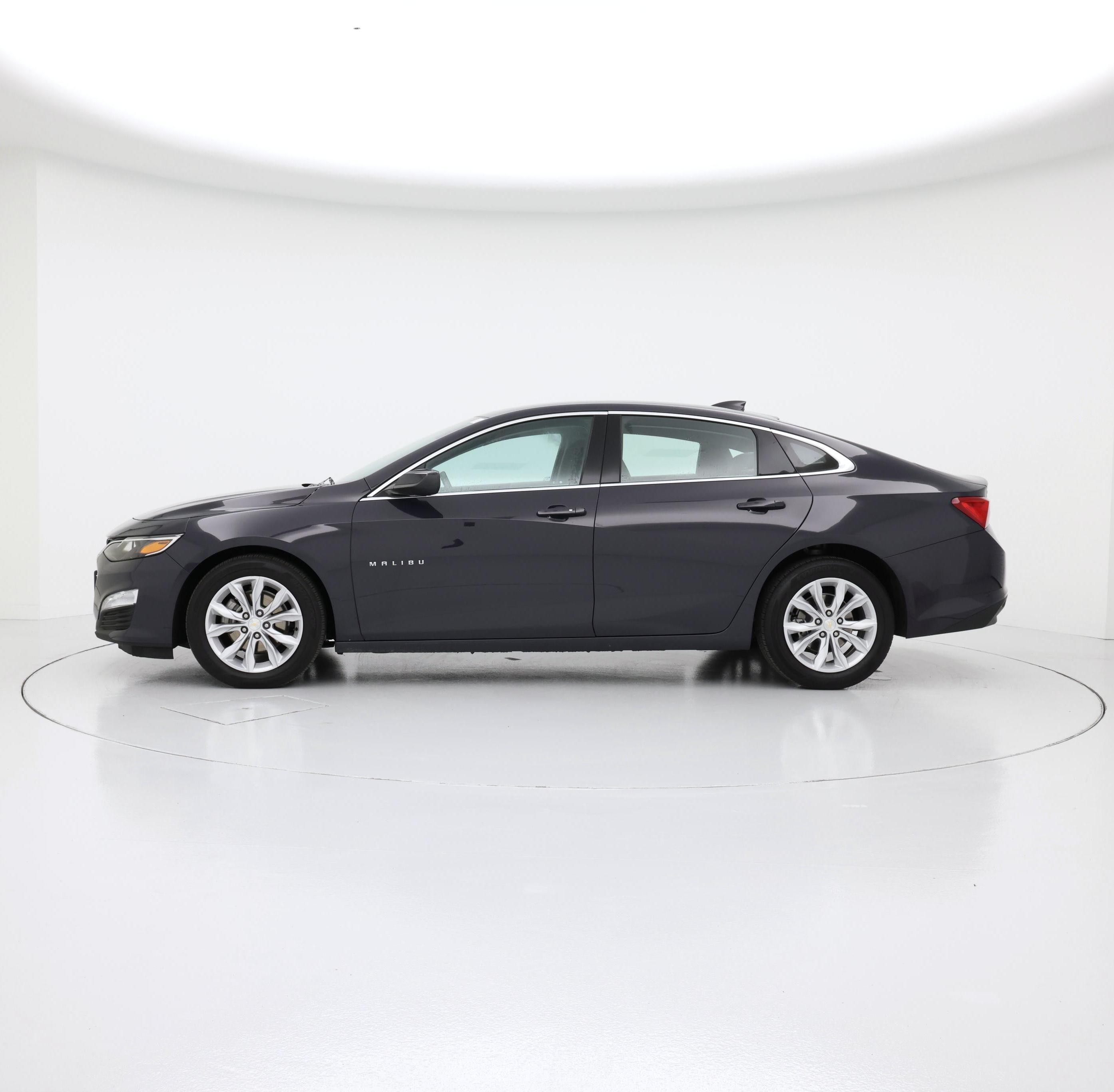 Thumbnail: 2025 Chevrolet Malibu - 3