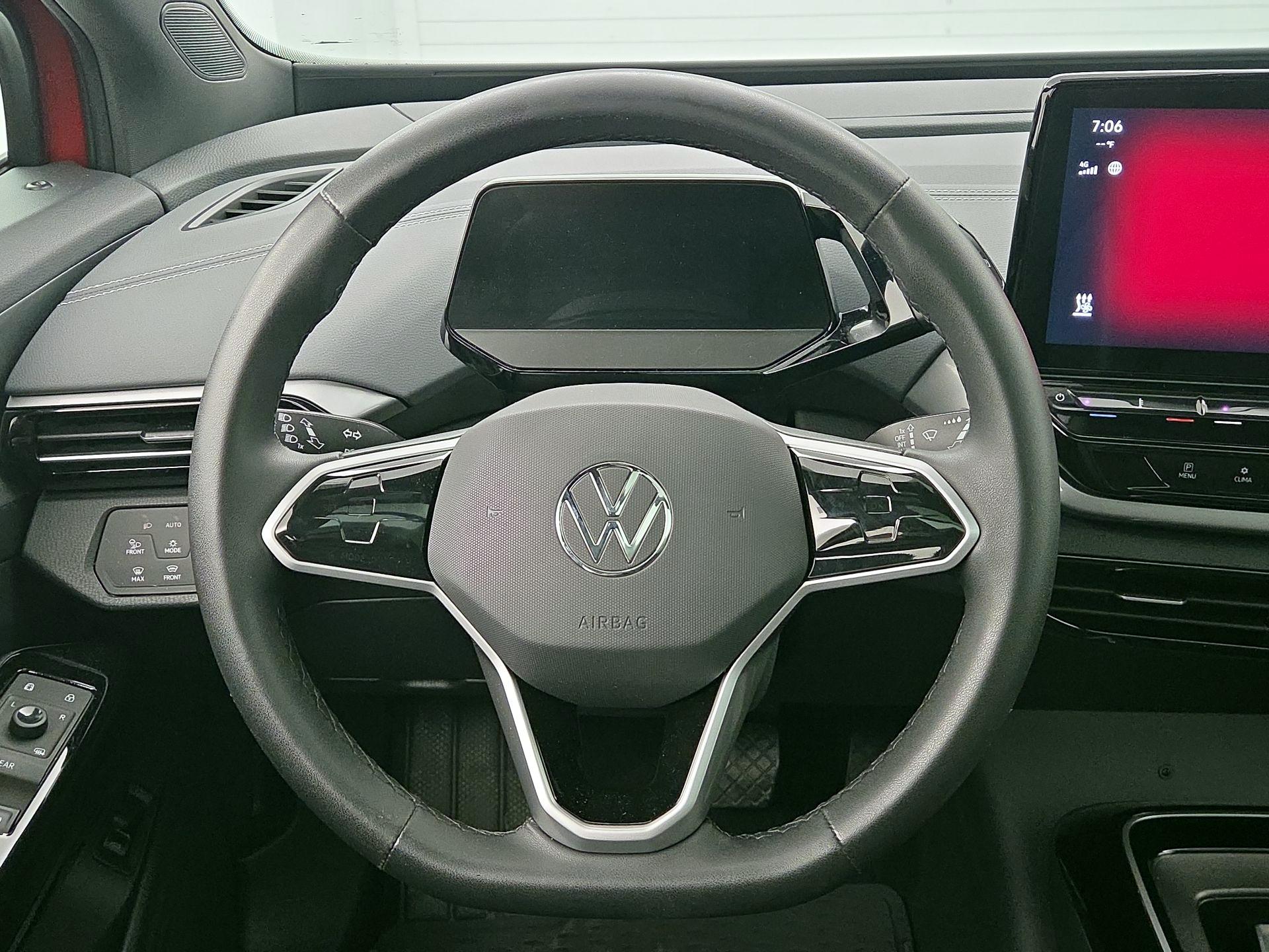 Thumbnail: 2023 Volkswagen ID.4 - 10