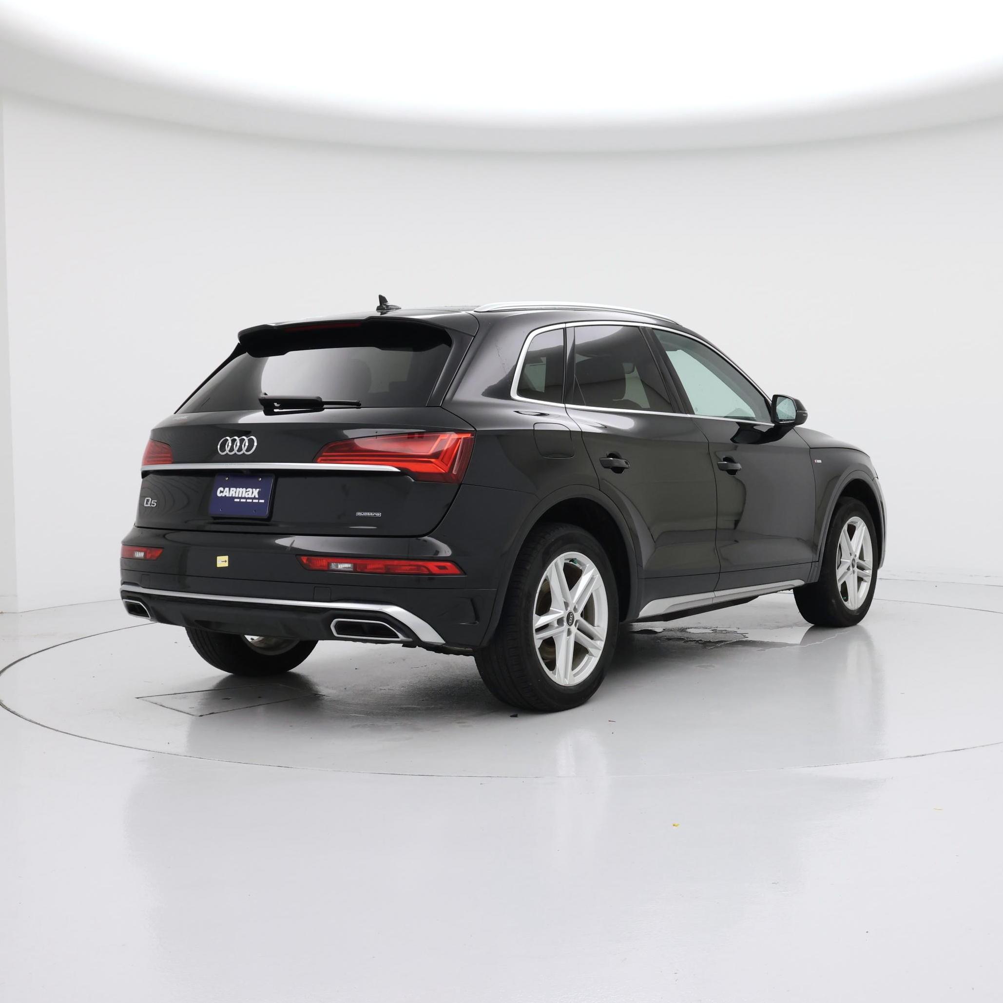 Thumbnail: 2023 Audi Q5 - 8