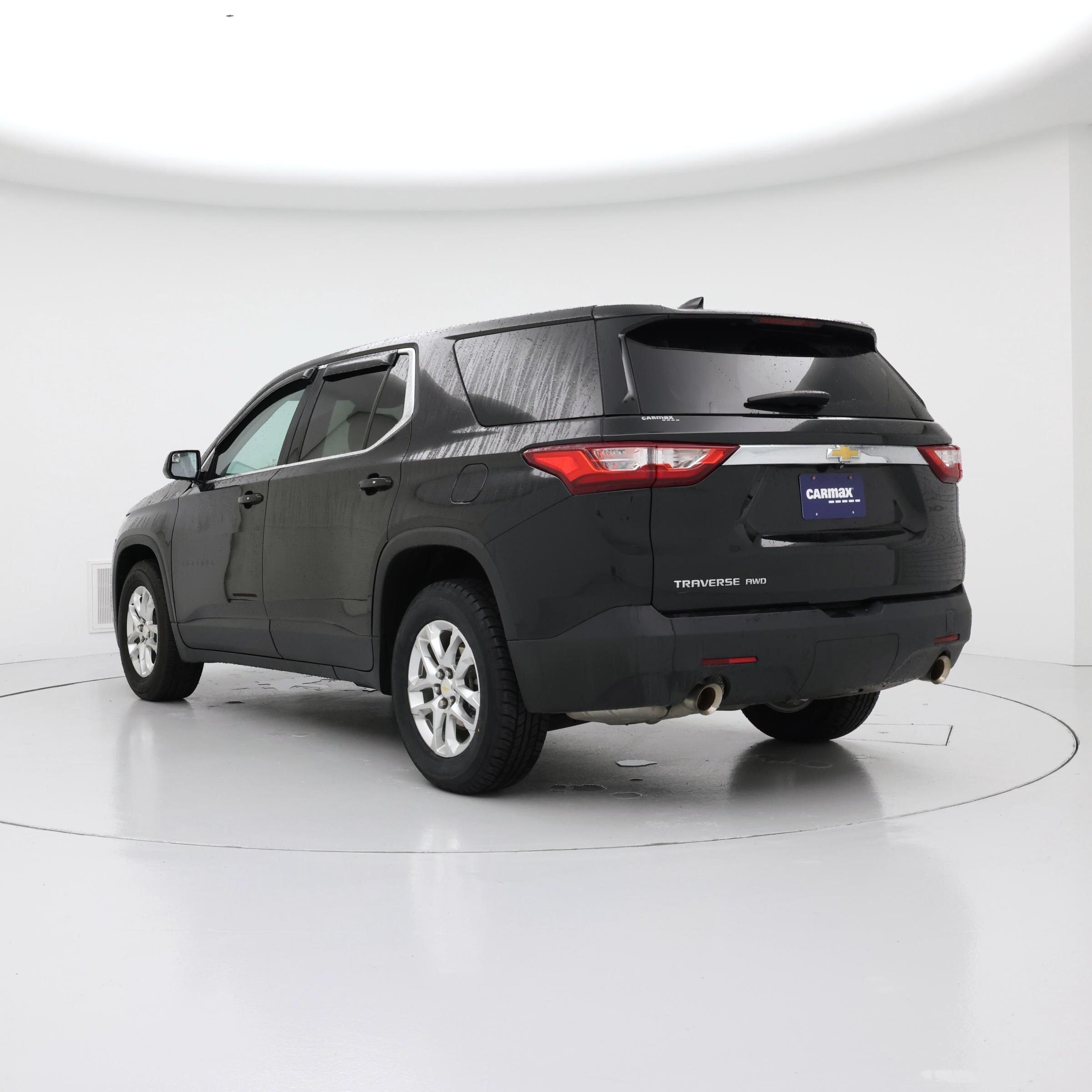 Thumbnail: 2020 Chevrolet Traverse - 2