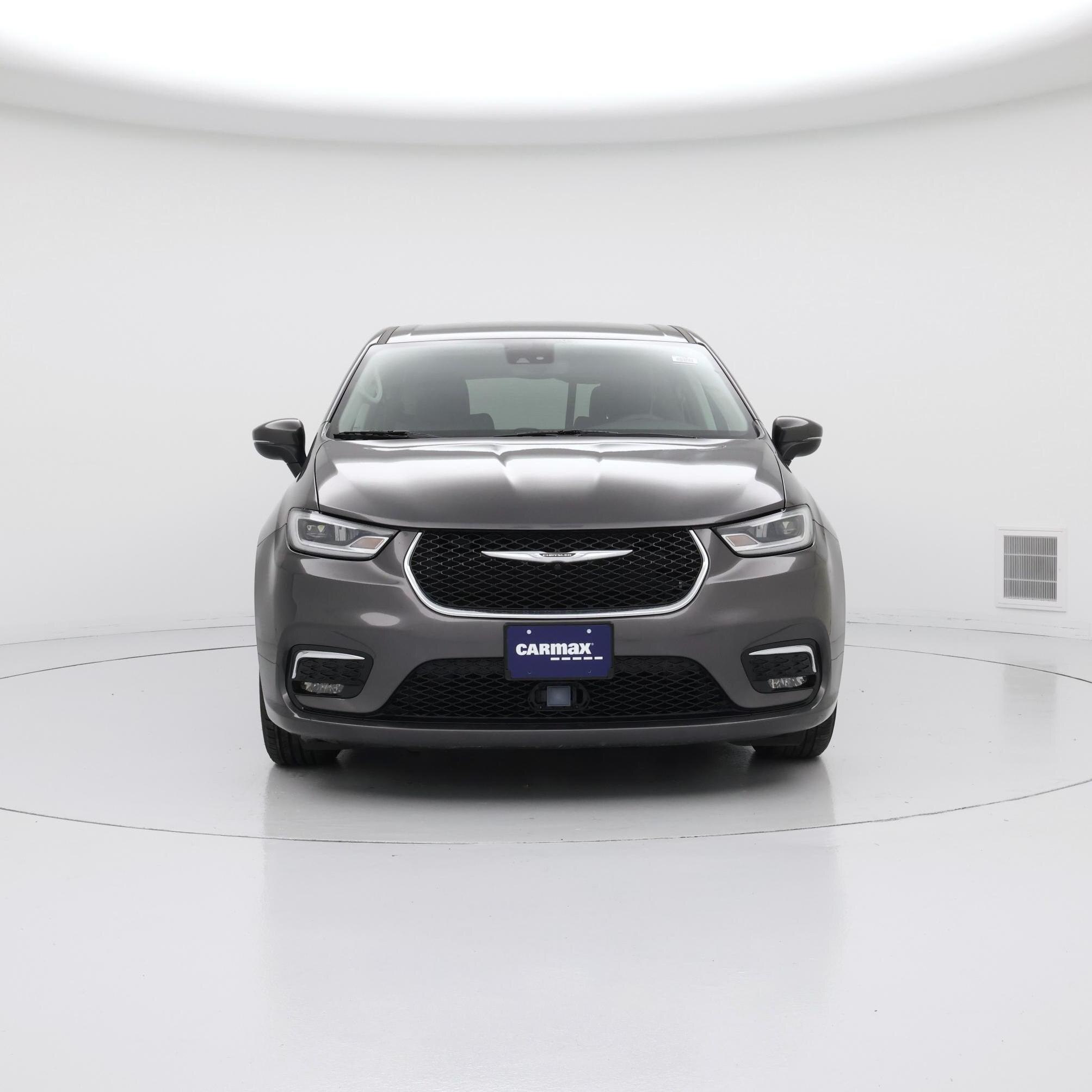 Thumbnail: 2023 Chrysler Pacifica - 5