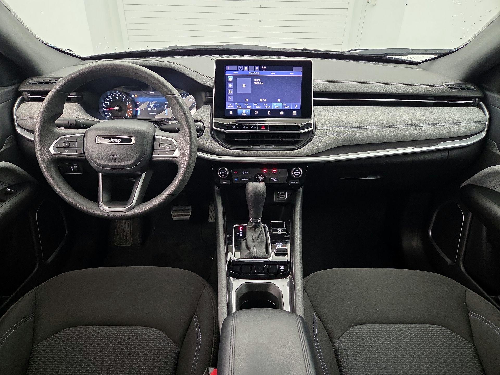 Thumbnail: 2023 Jeep Compass - 9