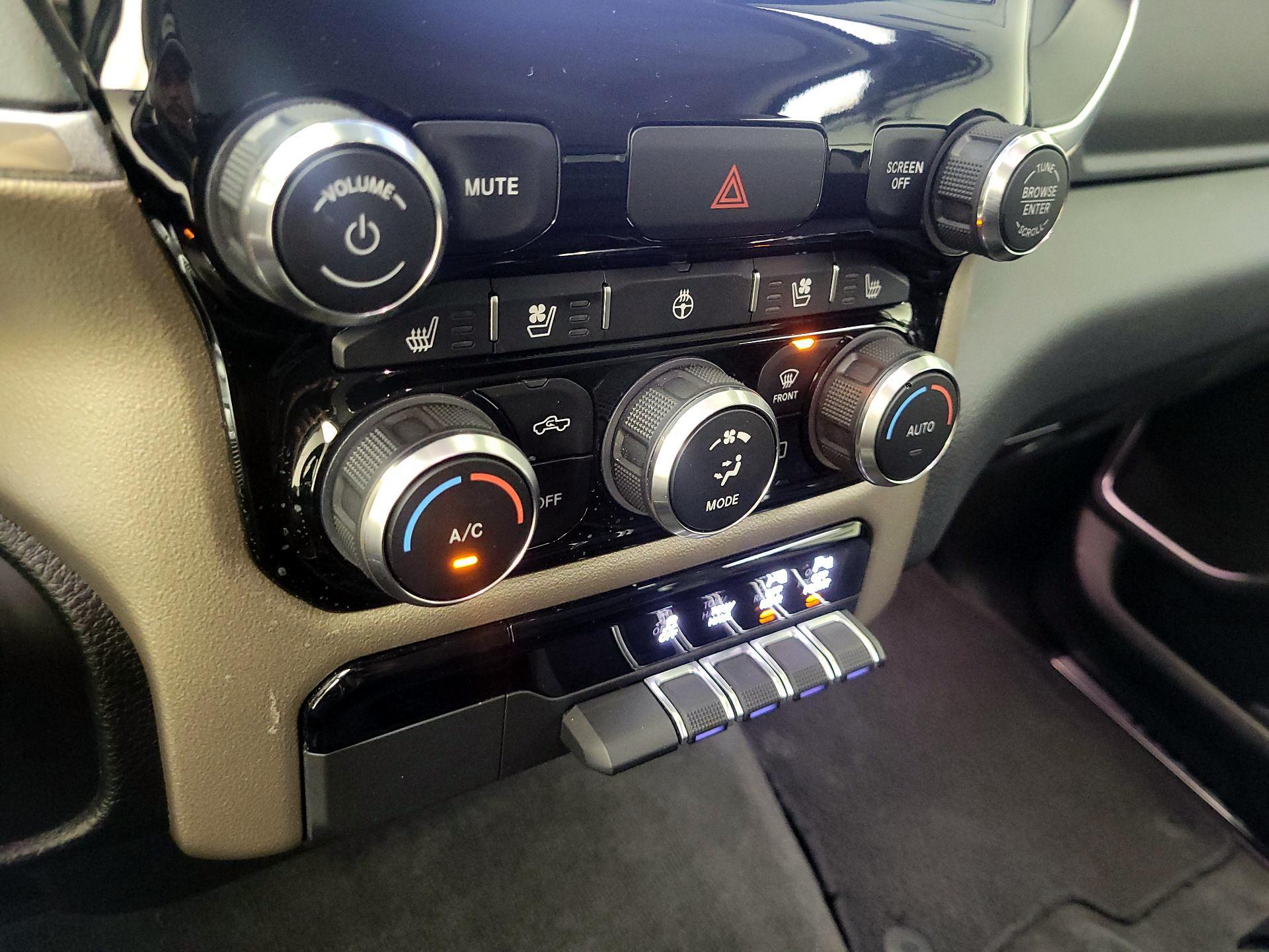 Thumbnail: 2022 RAM 1500 - 17