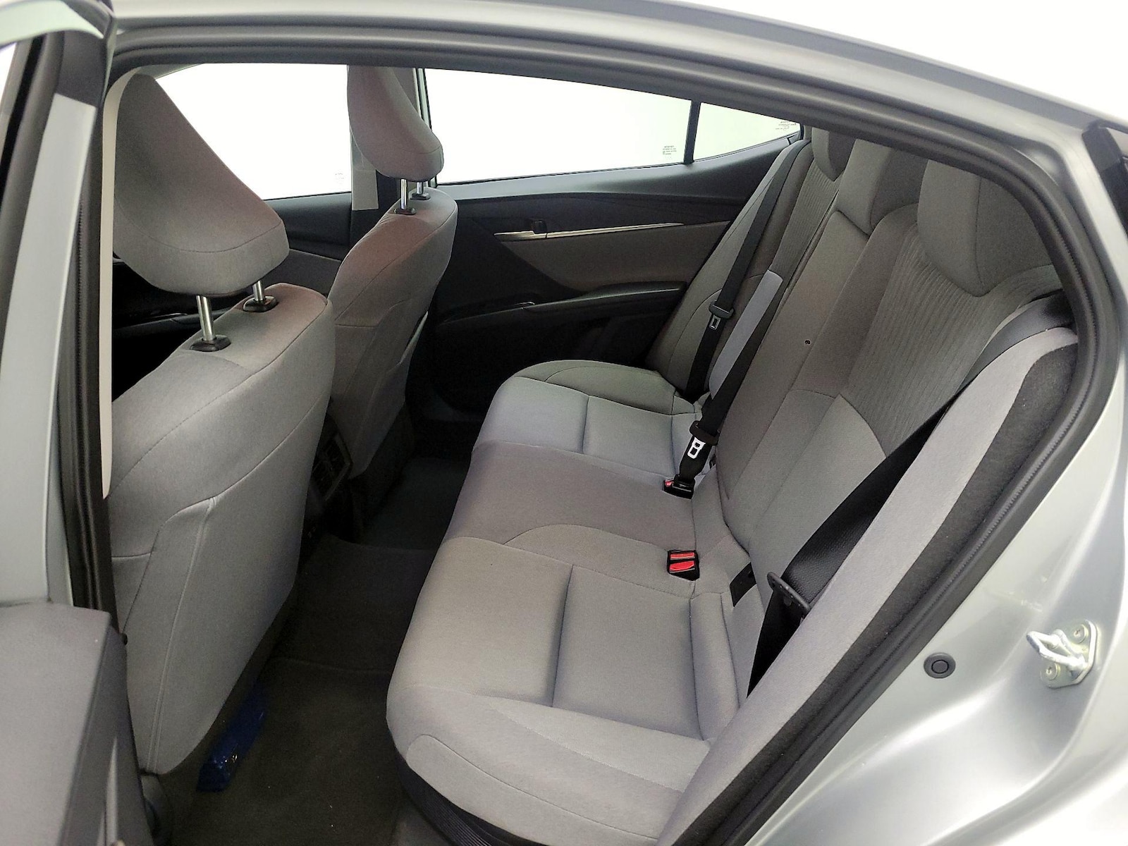 2025 Toyota Camry LE - Photo 20