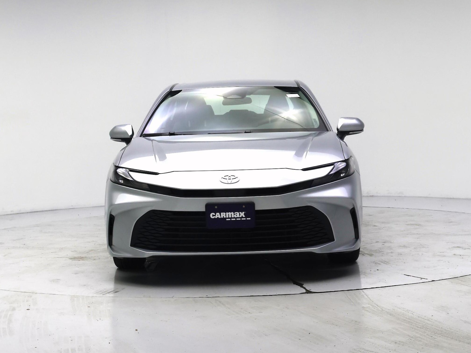 2025 Toyota Camry LE - Photo 6