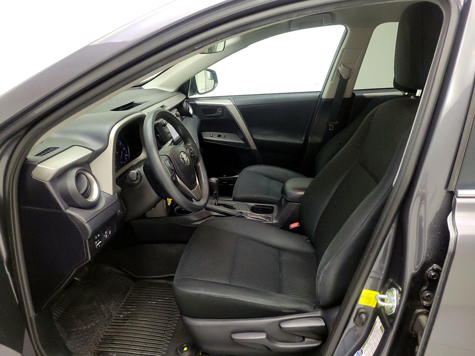 Thumbnail: 2017 Toyota RAV4 - 11