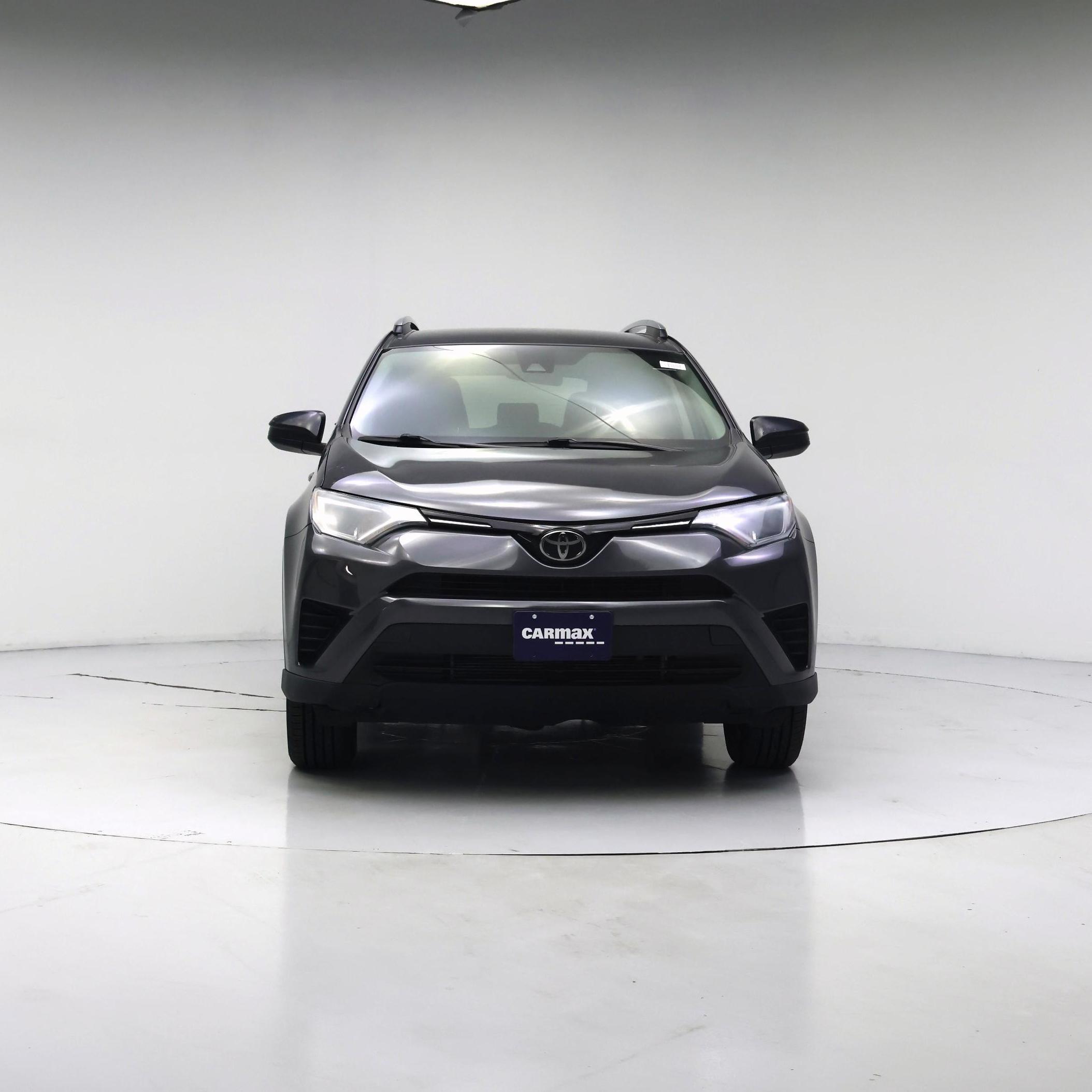 Thumbnail: 2017 Toyota RAV4 - 5