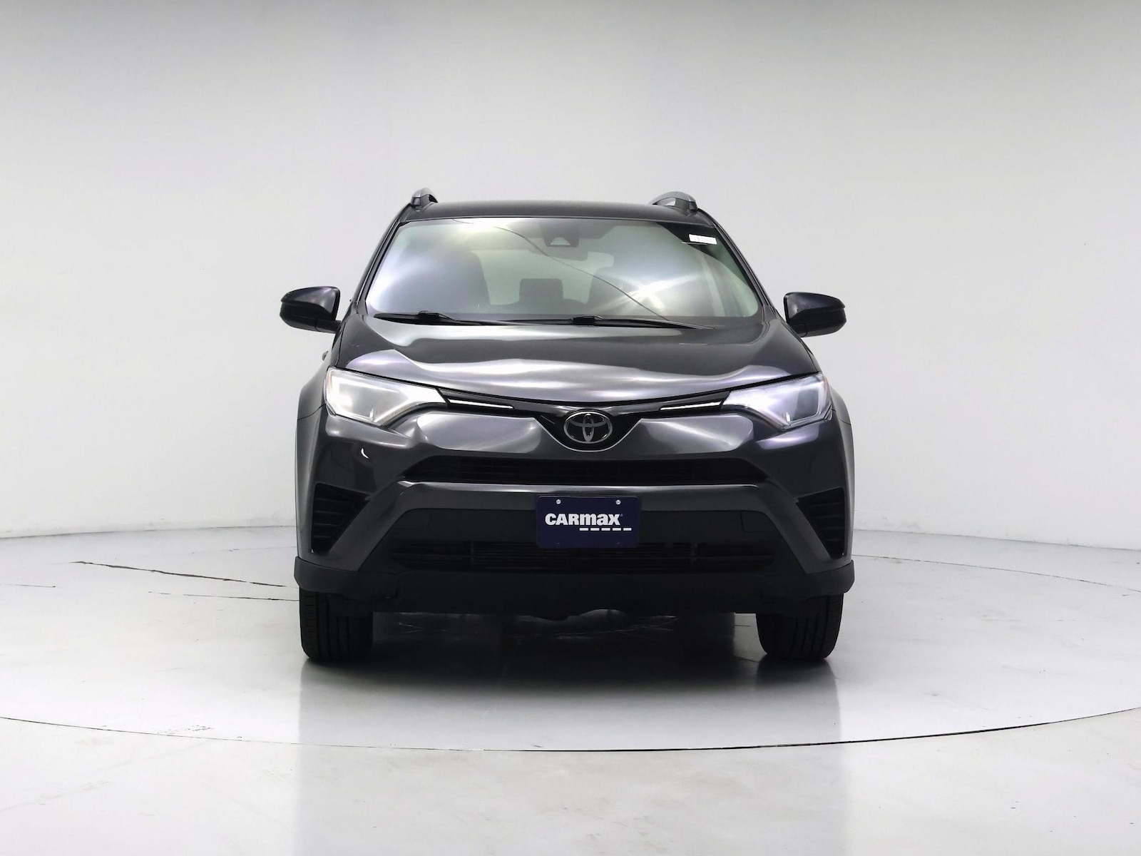 2017 Toyota RAV4 LE - Photo 6