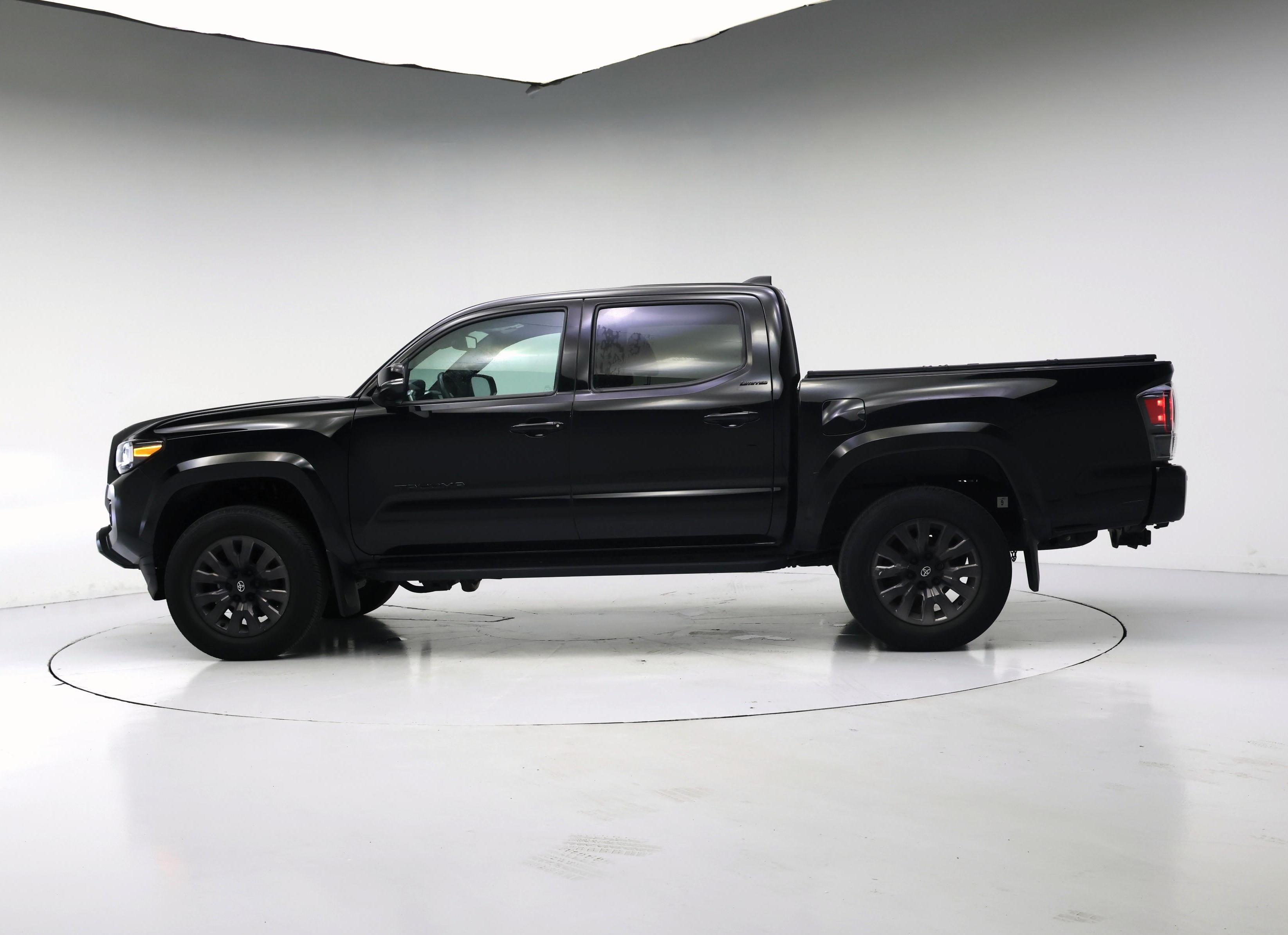 Thumbnail: 2023 Toyota Tacoma - 3