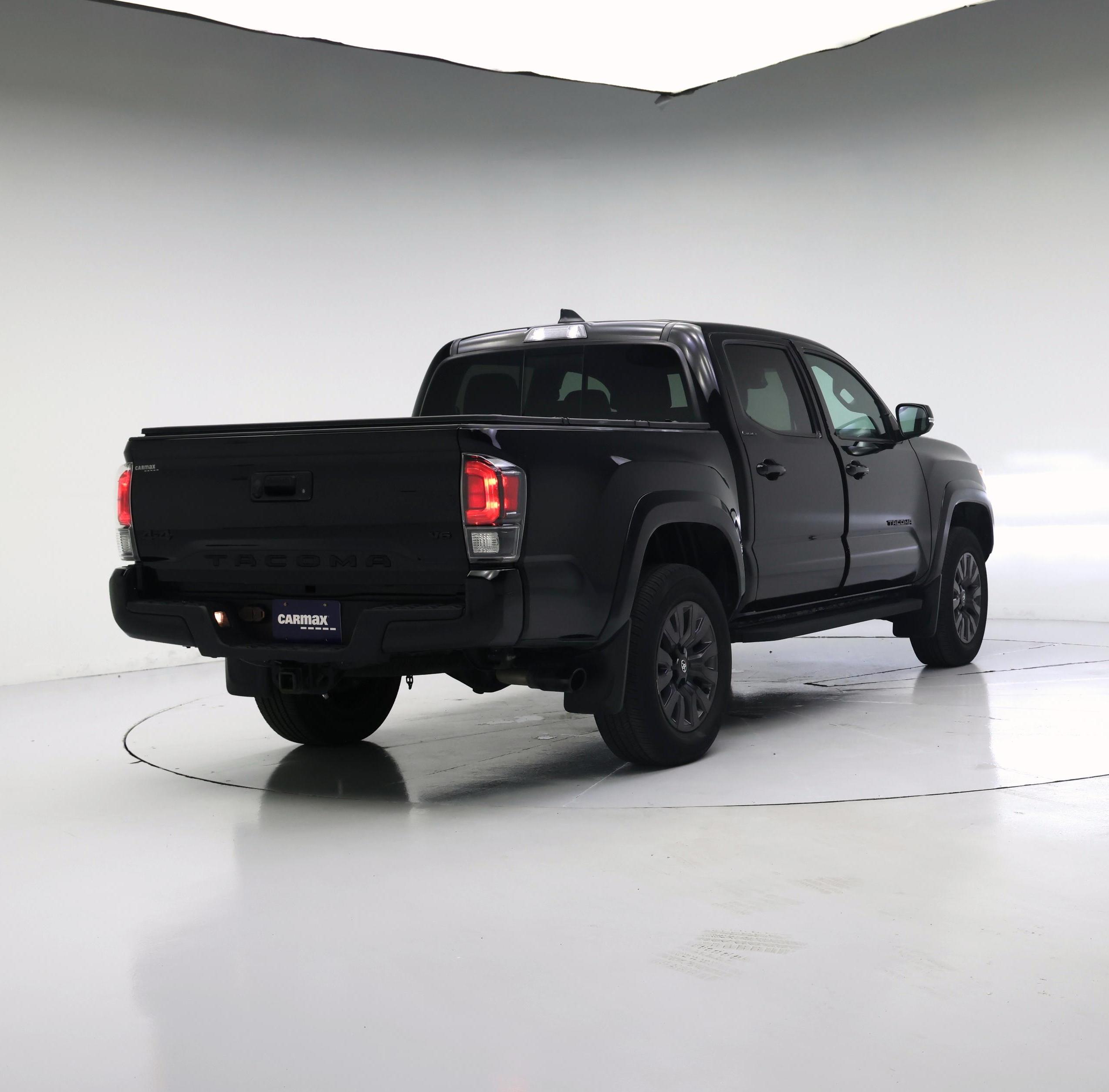 Thumbnail: 2023 Toyota Tacoma - 8