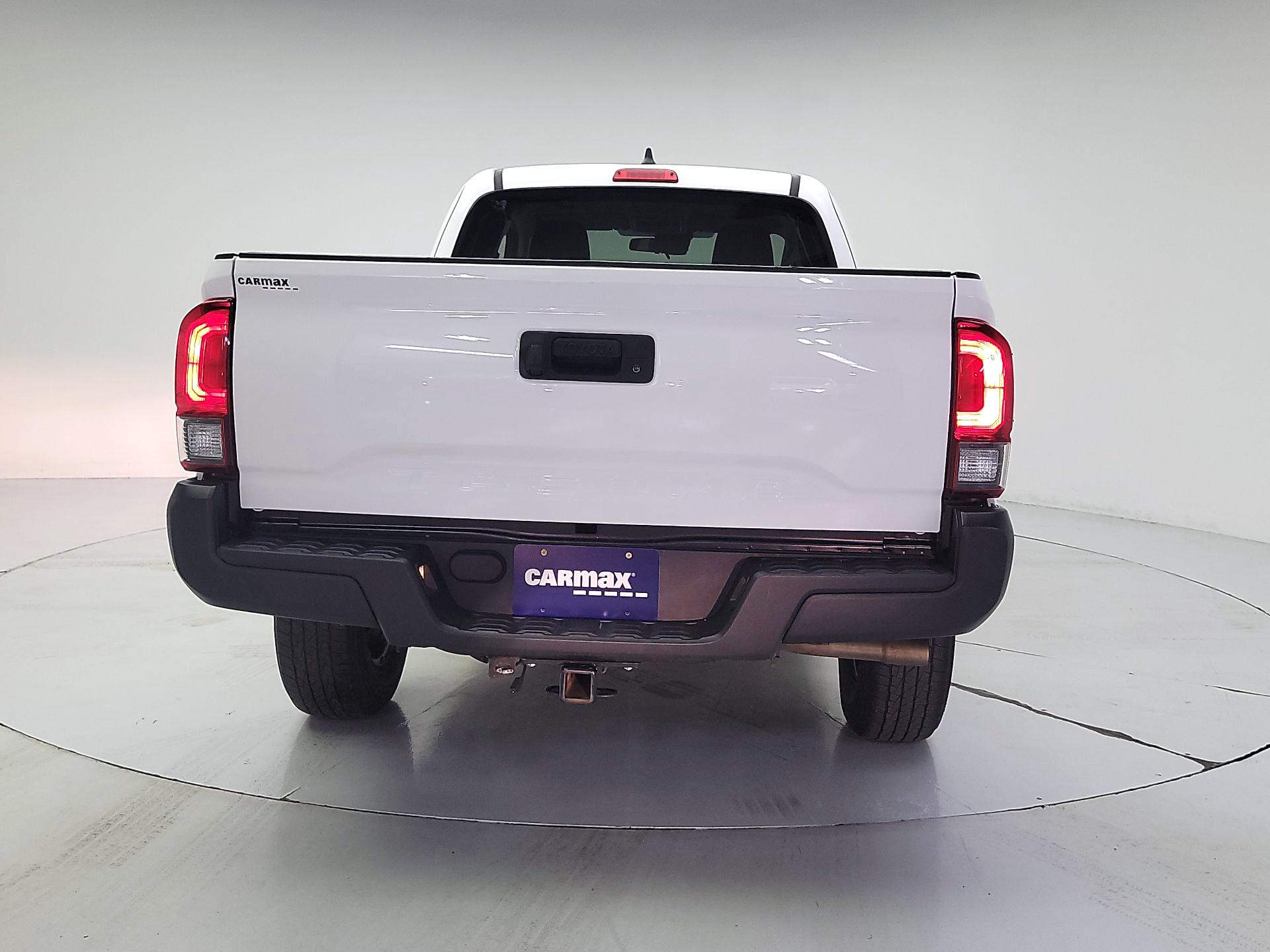 Thumbnail: 2021 Toyota Tacoma - 6