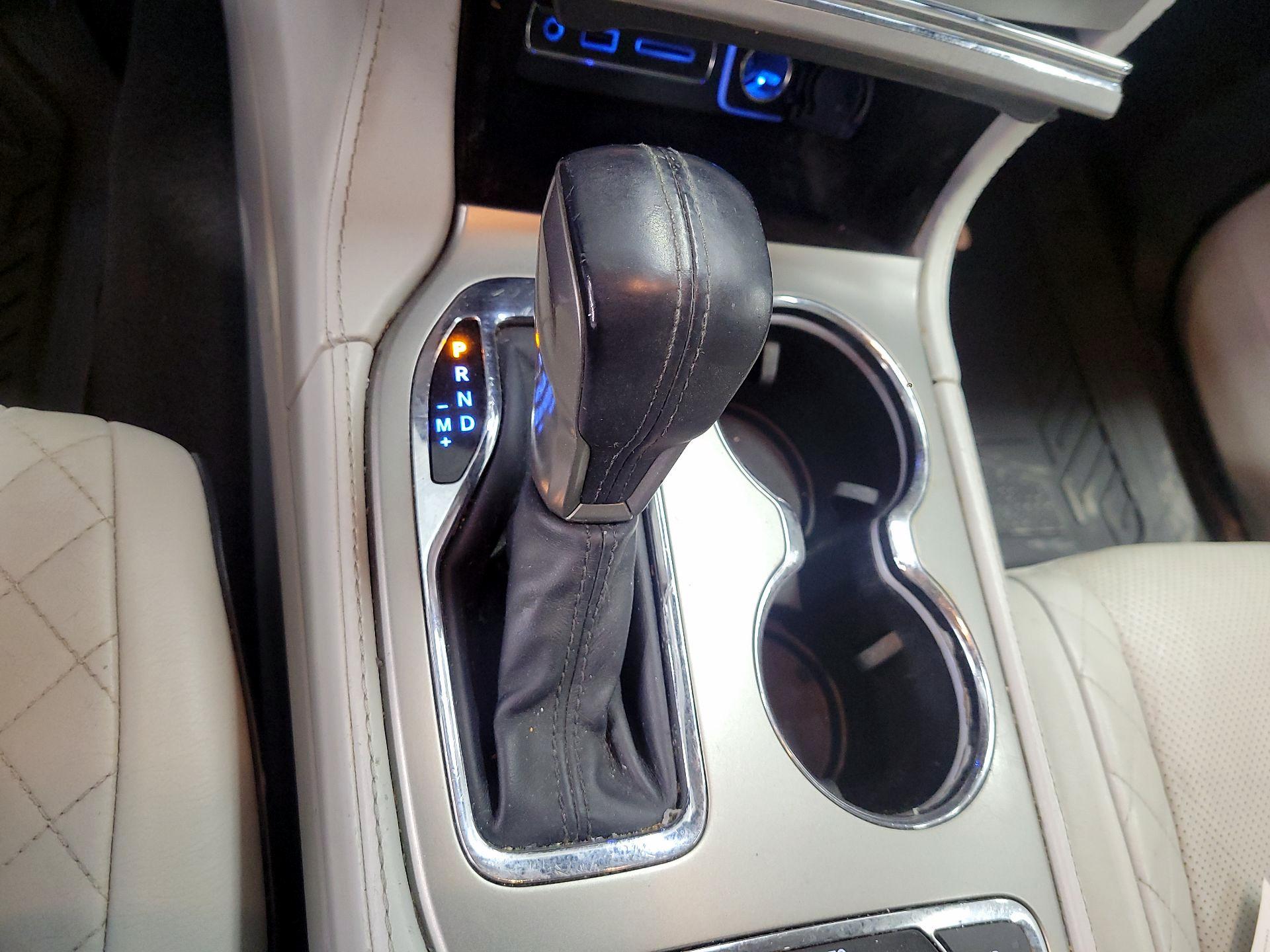 Thumbnail: 2017 Jeep Grand Cherokee - 18
