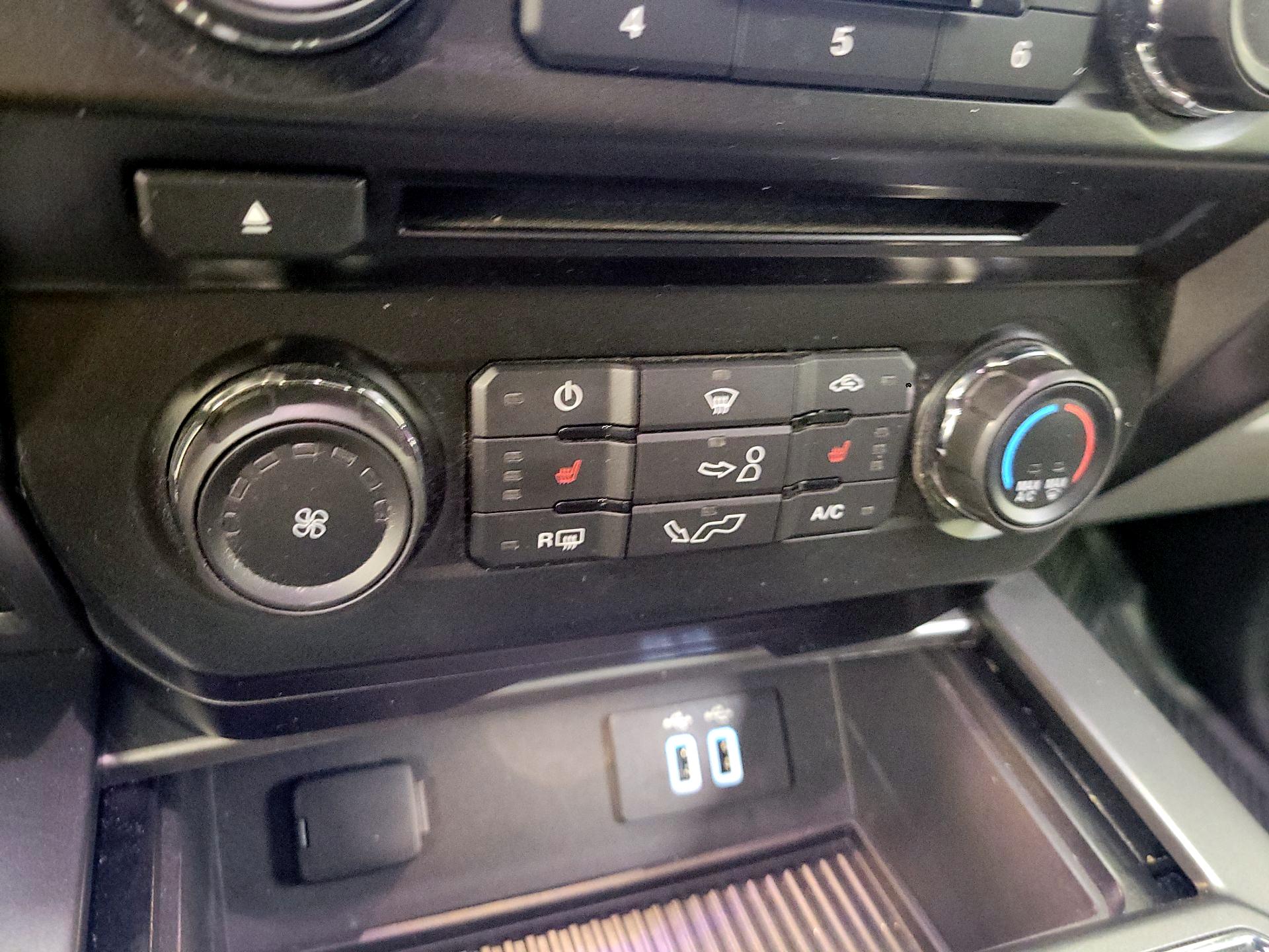 Thumbnail: 2016 Ford F-150 - 16