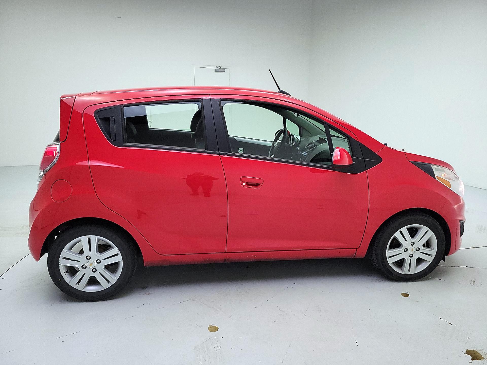 Thumbnail: 2015 Chevrolet Spark - 4