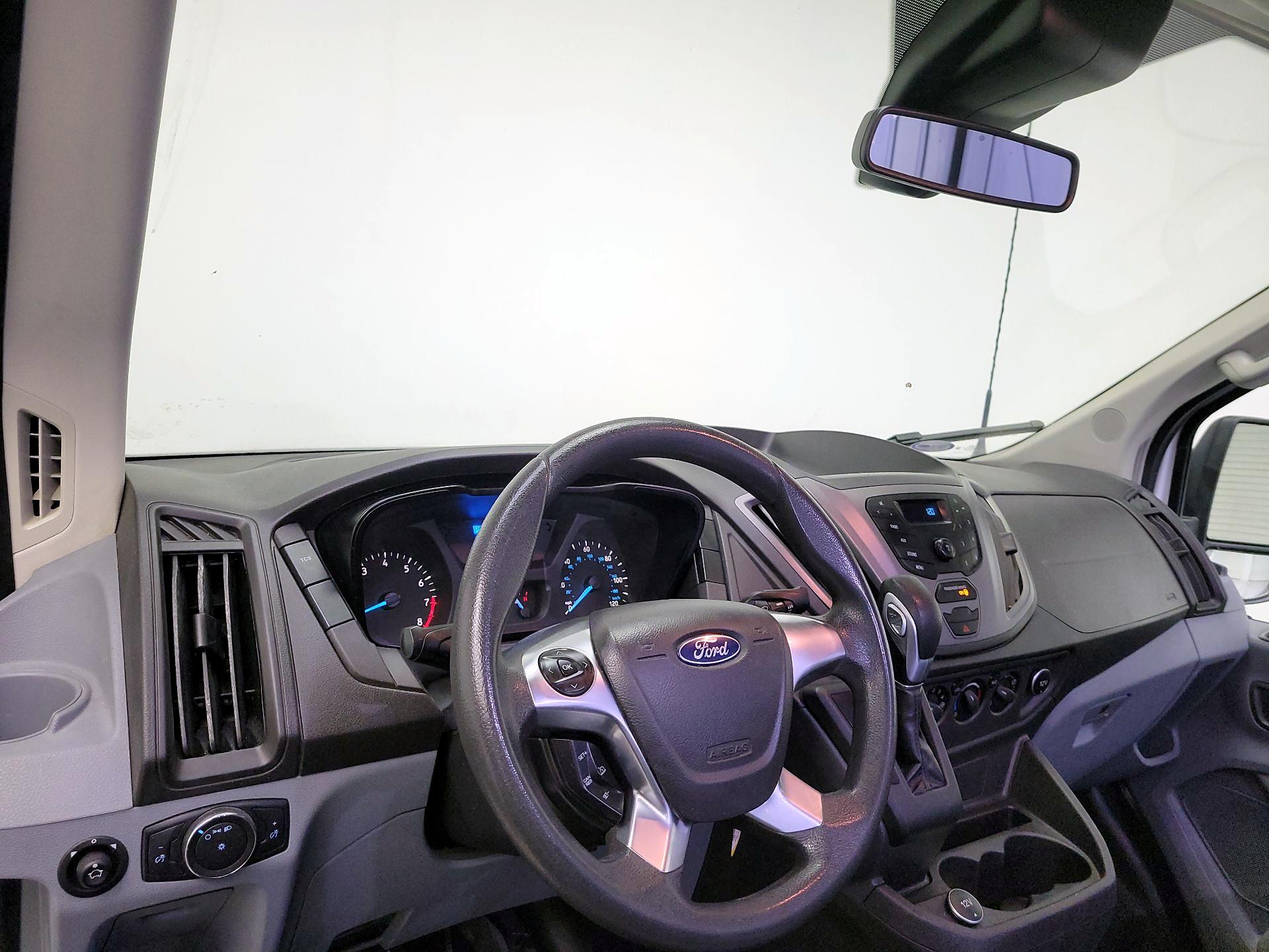 Thumbnail: 2019 Ford Transit Series - 9