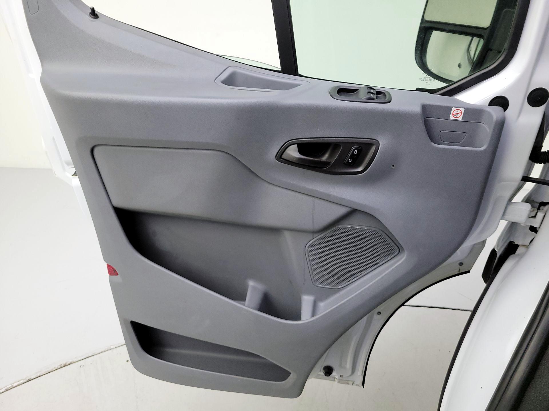 Thumbnail: 2019 Ford Transit Series - 12