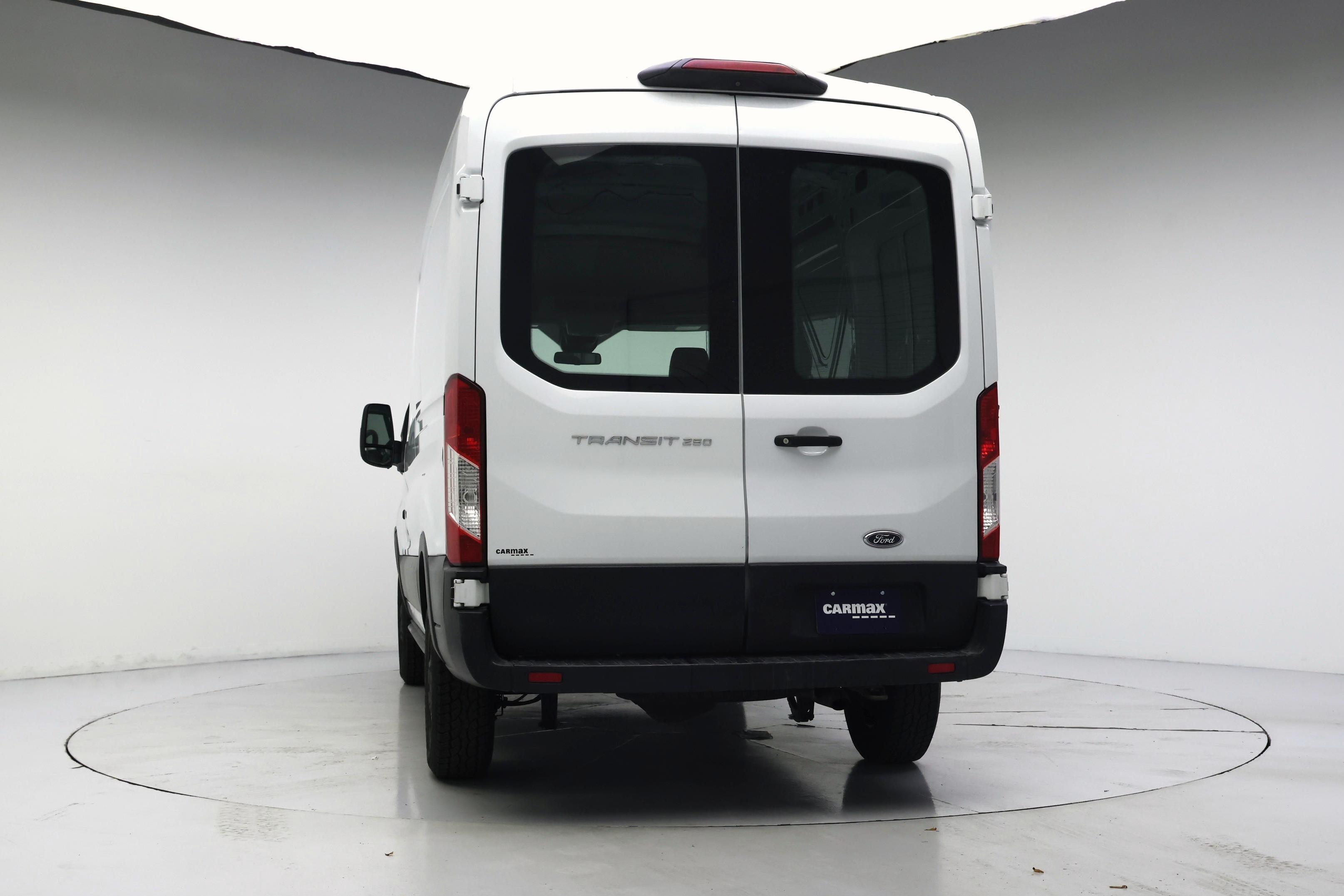 Thumbnail: 2019 Ford Transit Series - 6