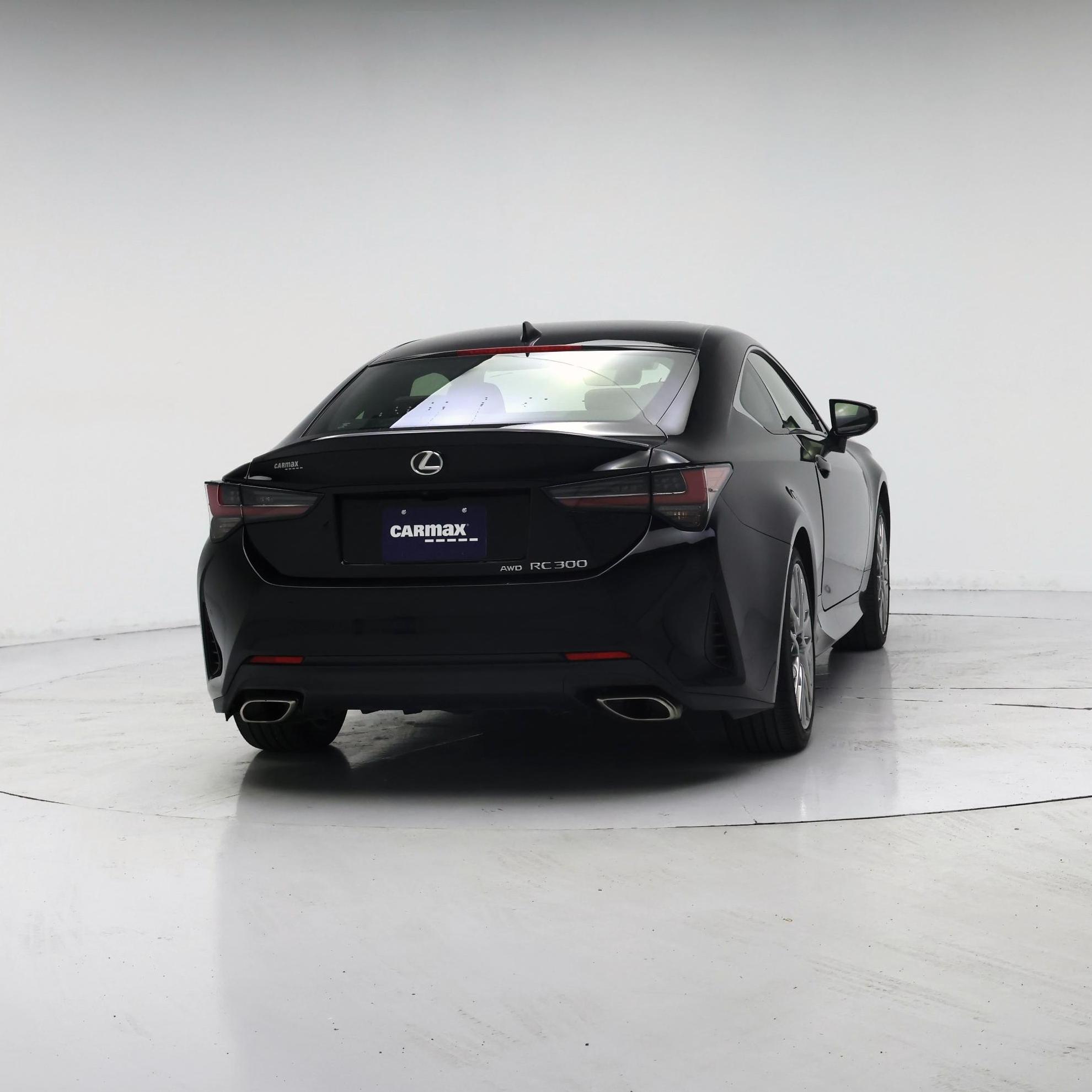 Thumbnail: 2020 Lexus RC - 8