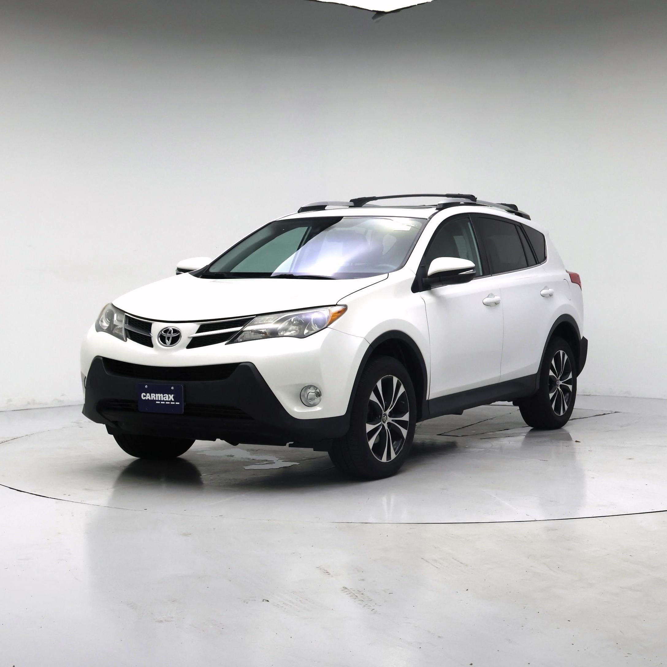 Thumbnail: 2015 Toyota RAV4 - 4