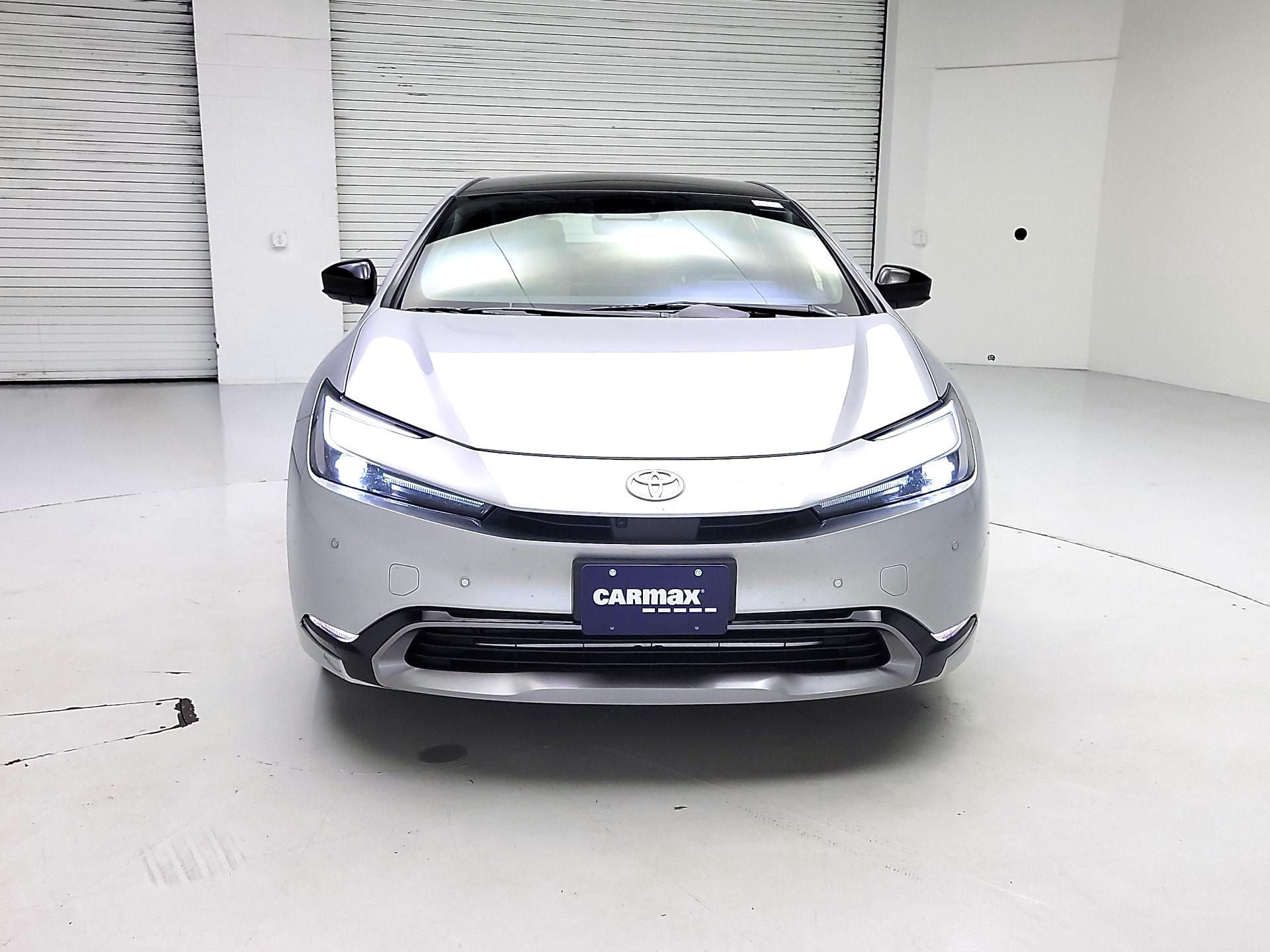 Thumbnail: 2025 Toyota Prius - 2