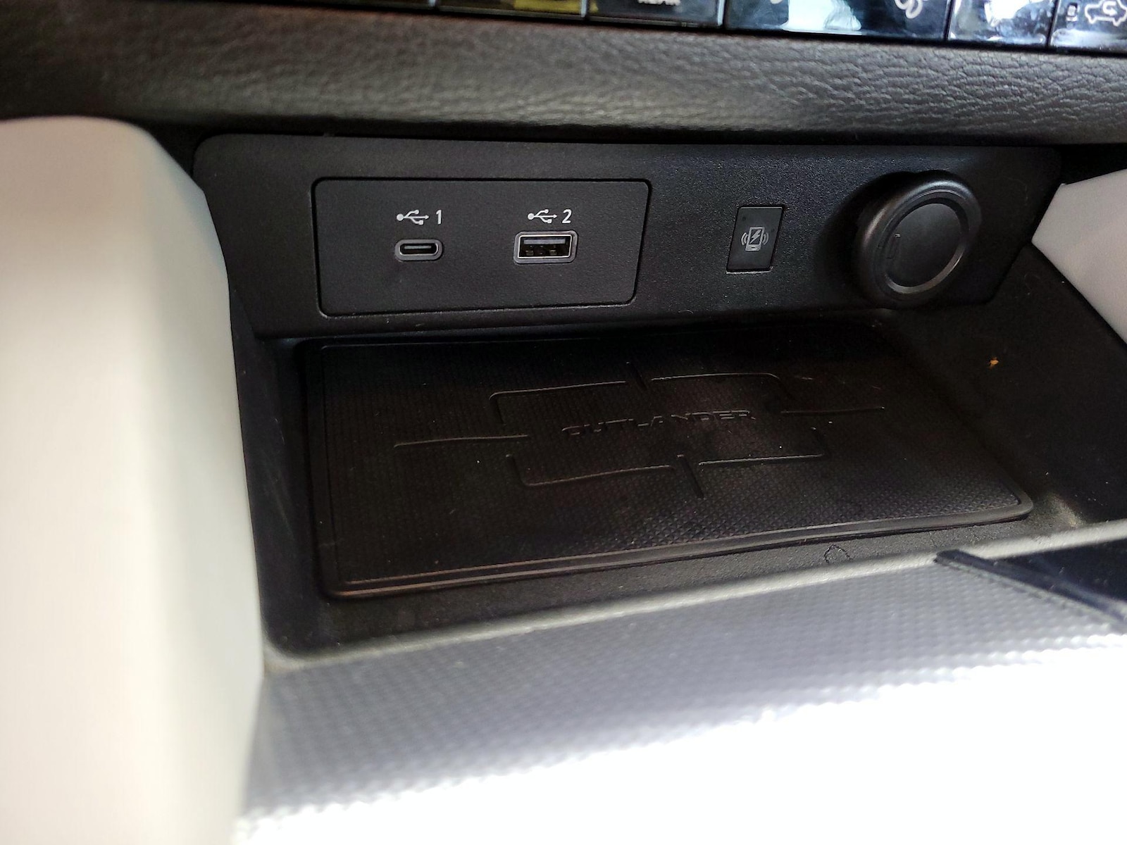 2022 Mitsubishi Outlander SEL - Photo 20