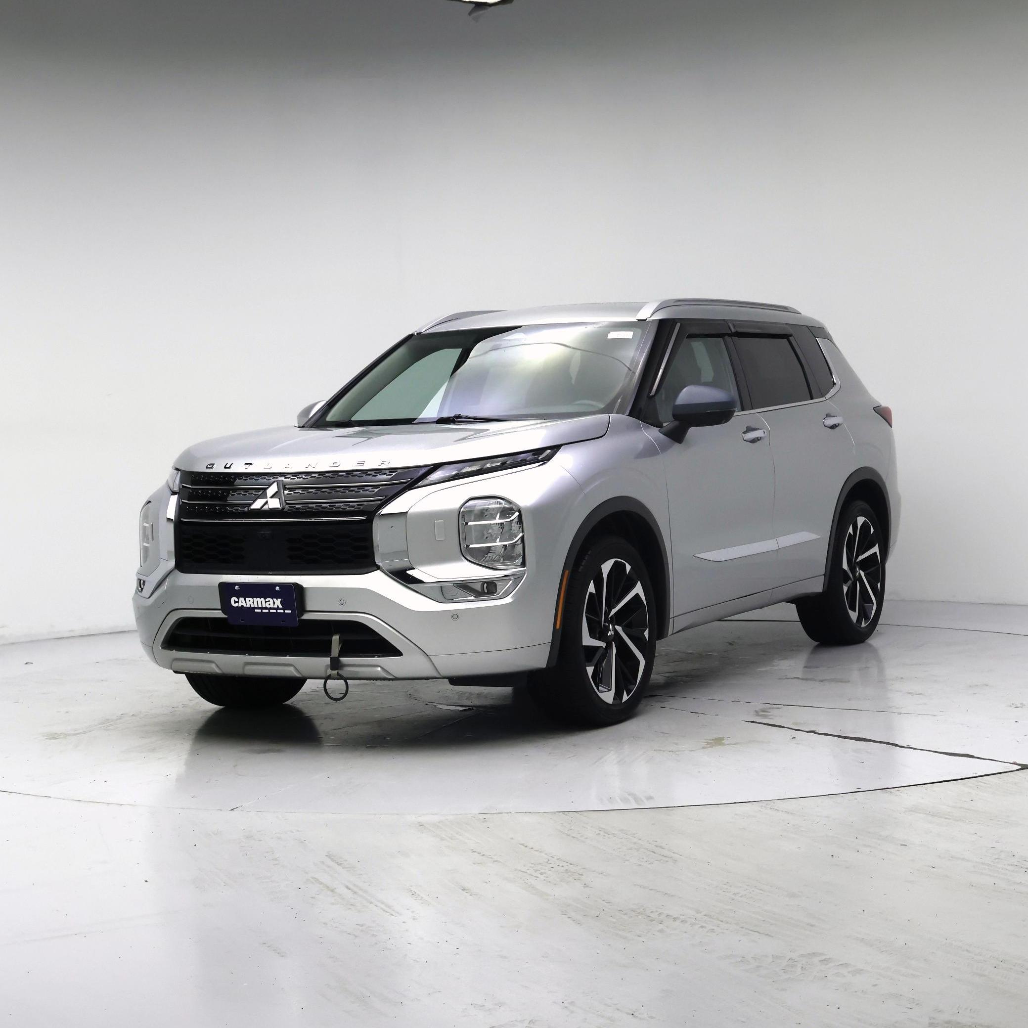 Thumbnail: 2022 Mitsubishi Outlander - 4