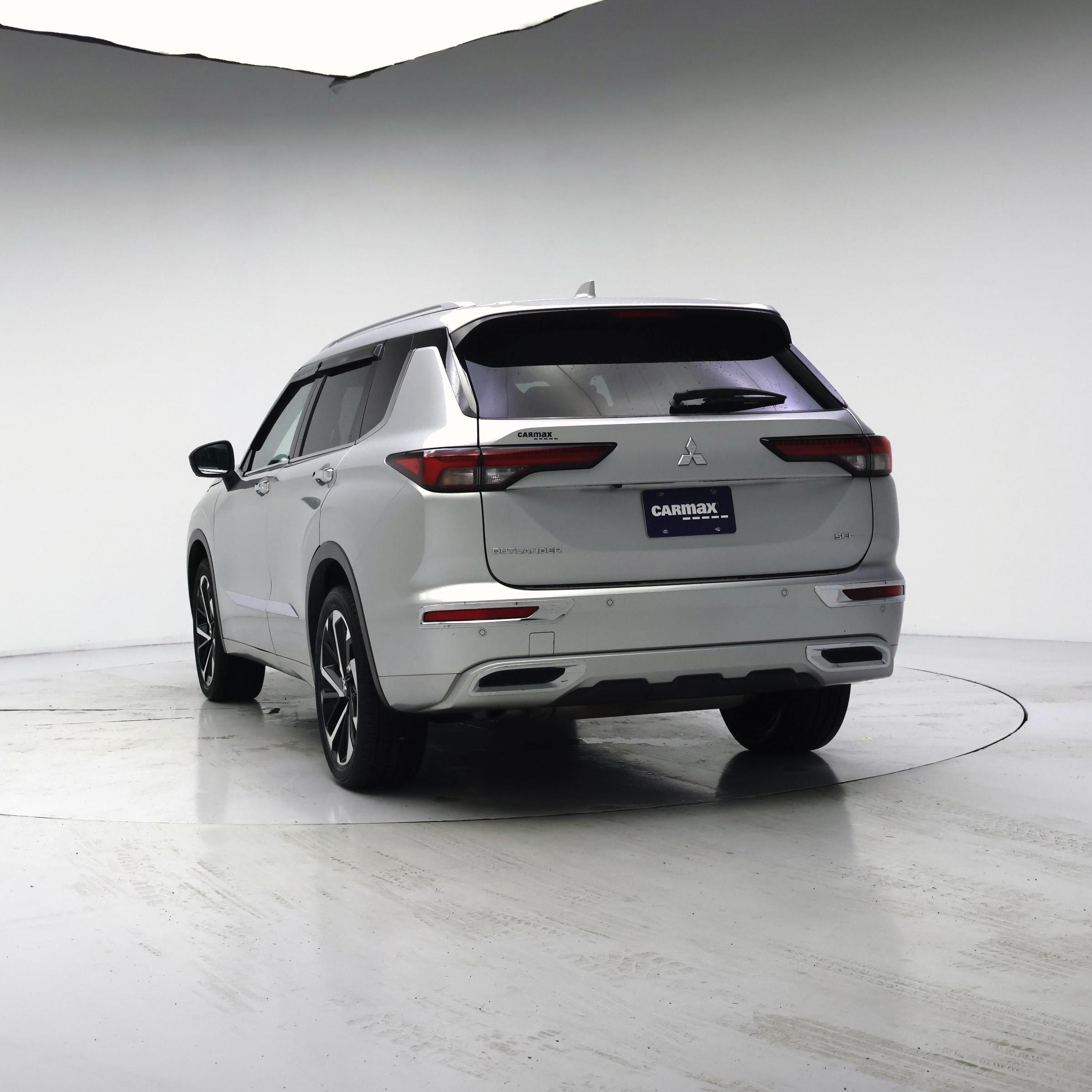 Thumbnail: 2022 Mitsubishi Outlander - 6