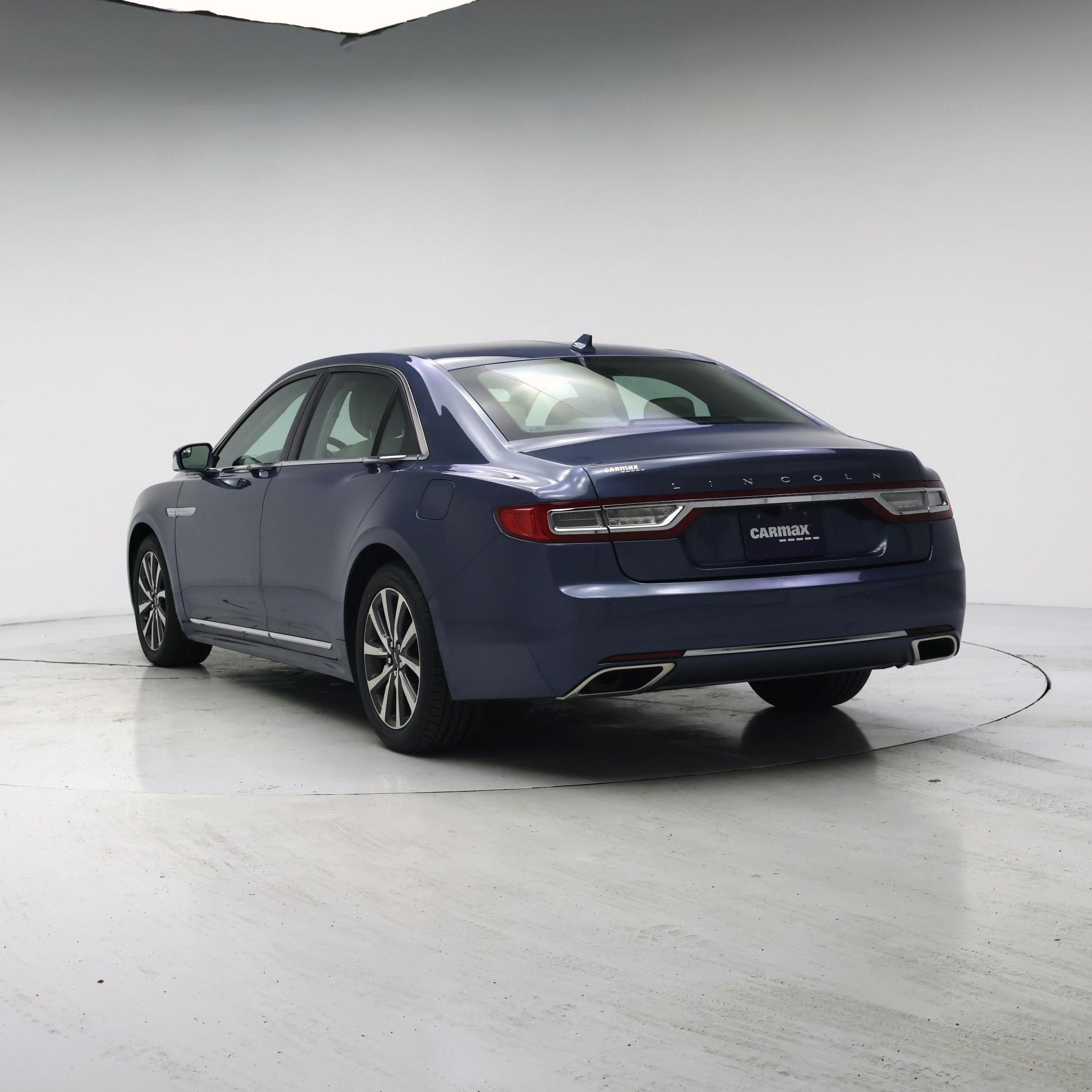 Thumbnail: 2018 Lincoln Continental - 2