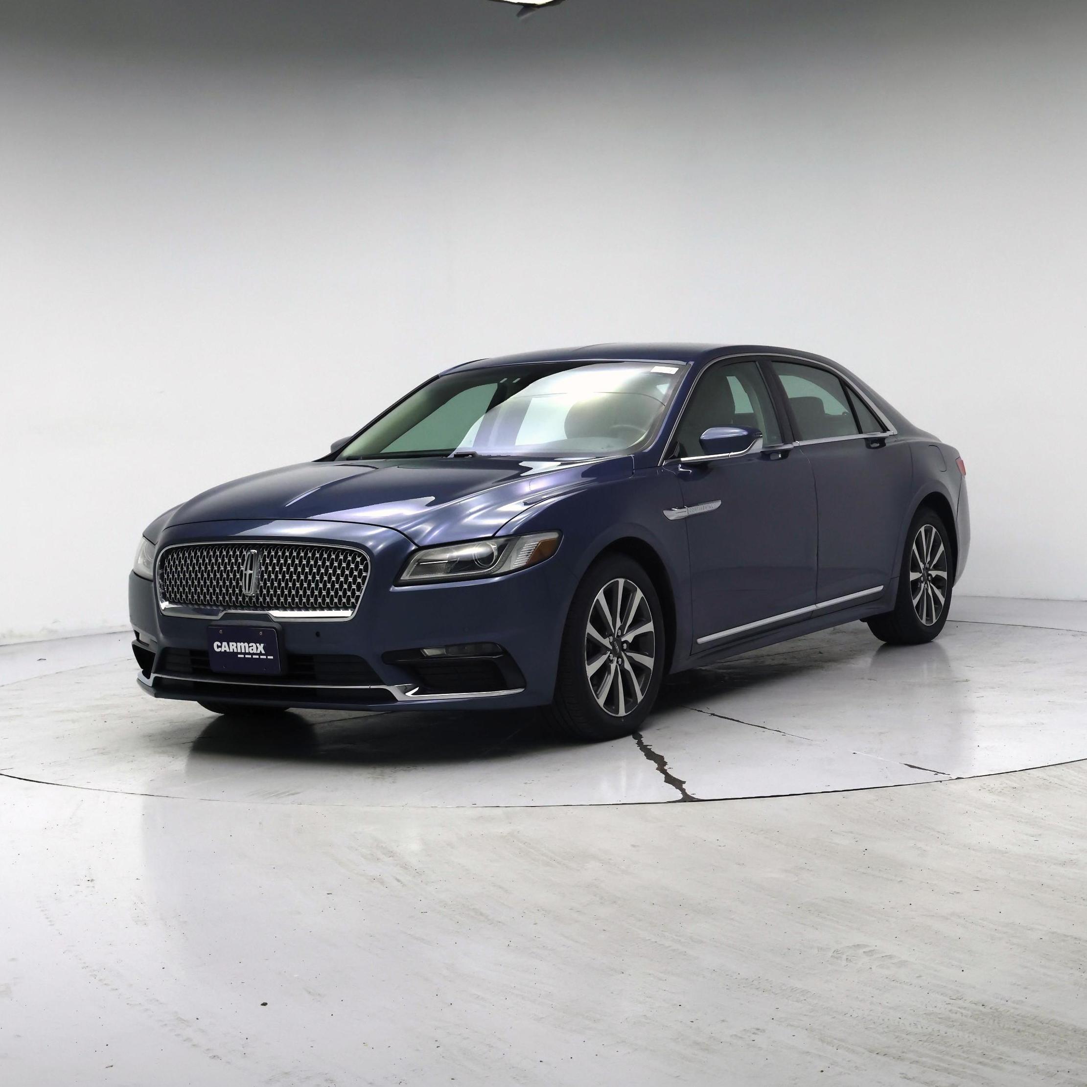 Thumbnail: 2018 Lincoln Continental - 4