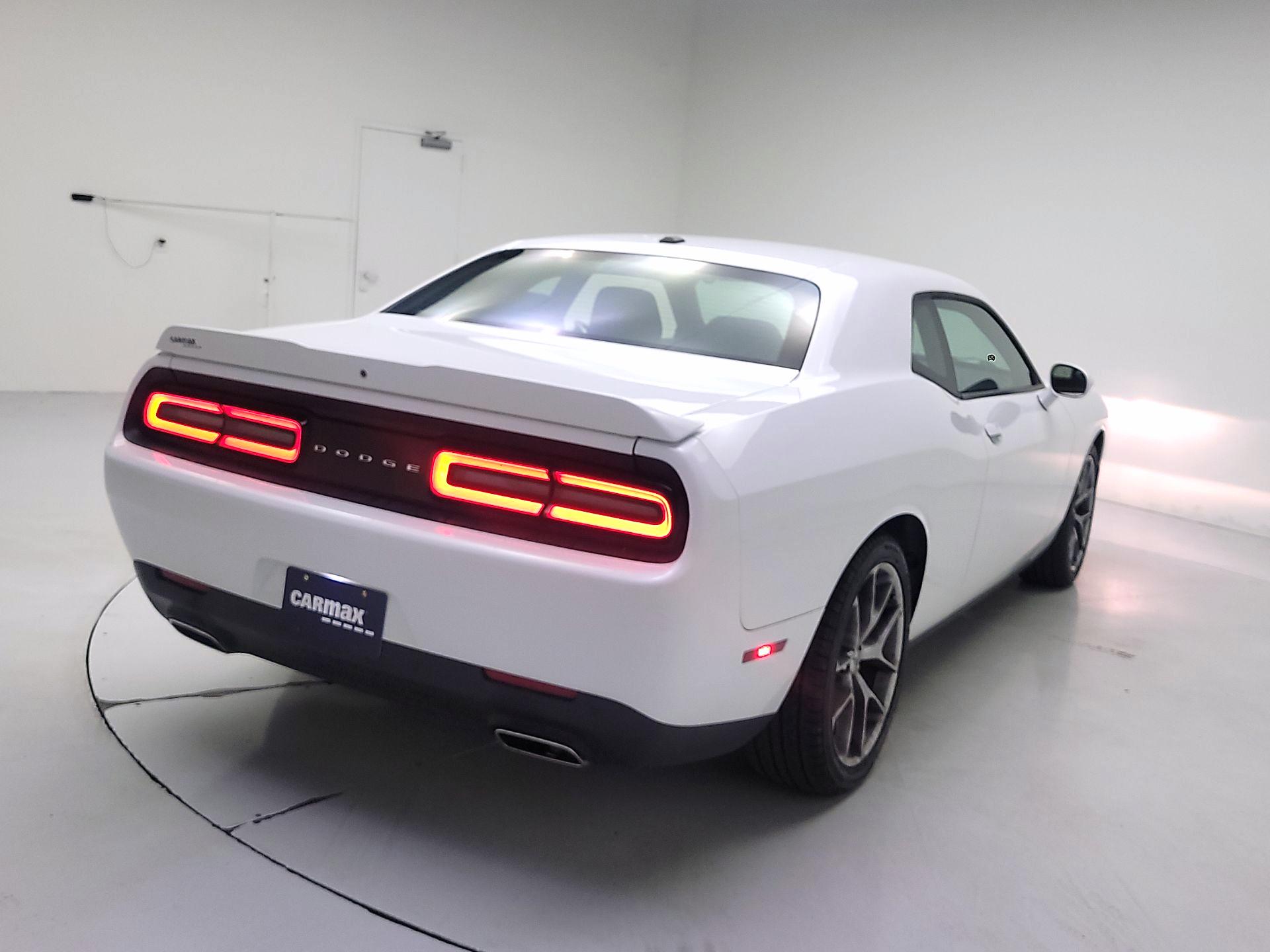 Thumbnail: 2022 Dodge Challenger - 5