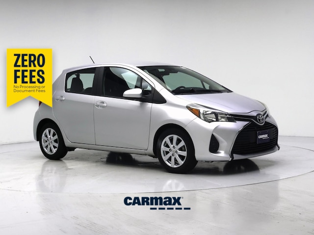 Silver 2017 Toyota Yaris LE 2dr Hatchback Hatchback Front-Wheel Drive Automatic