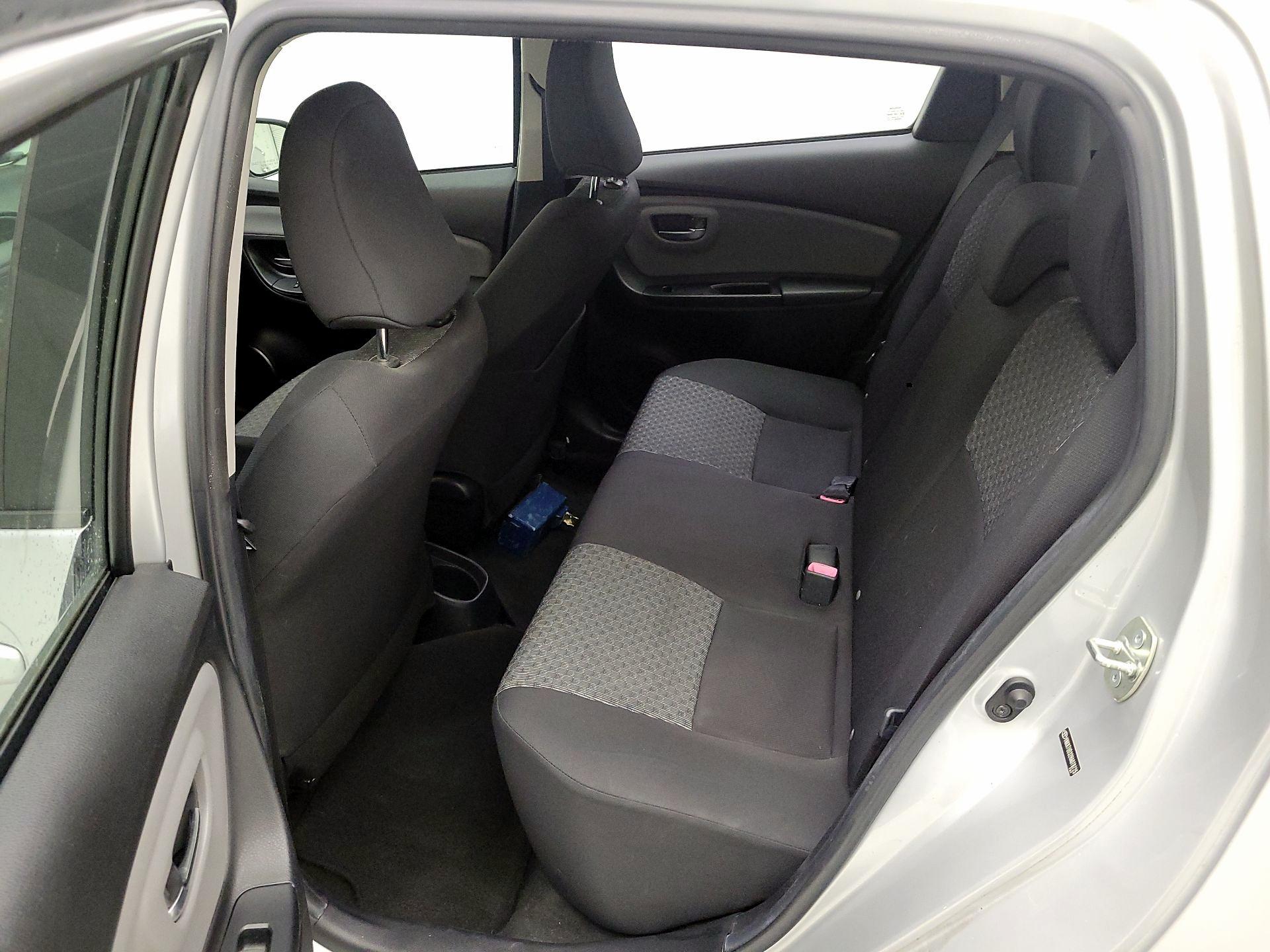 Thumbnail: 2017 Toyota Yaris - 18