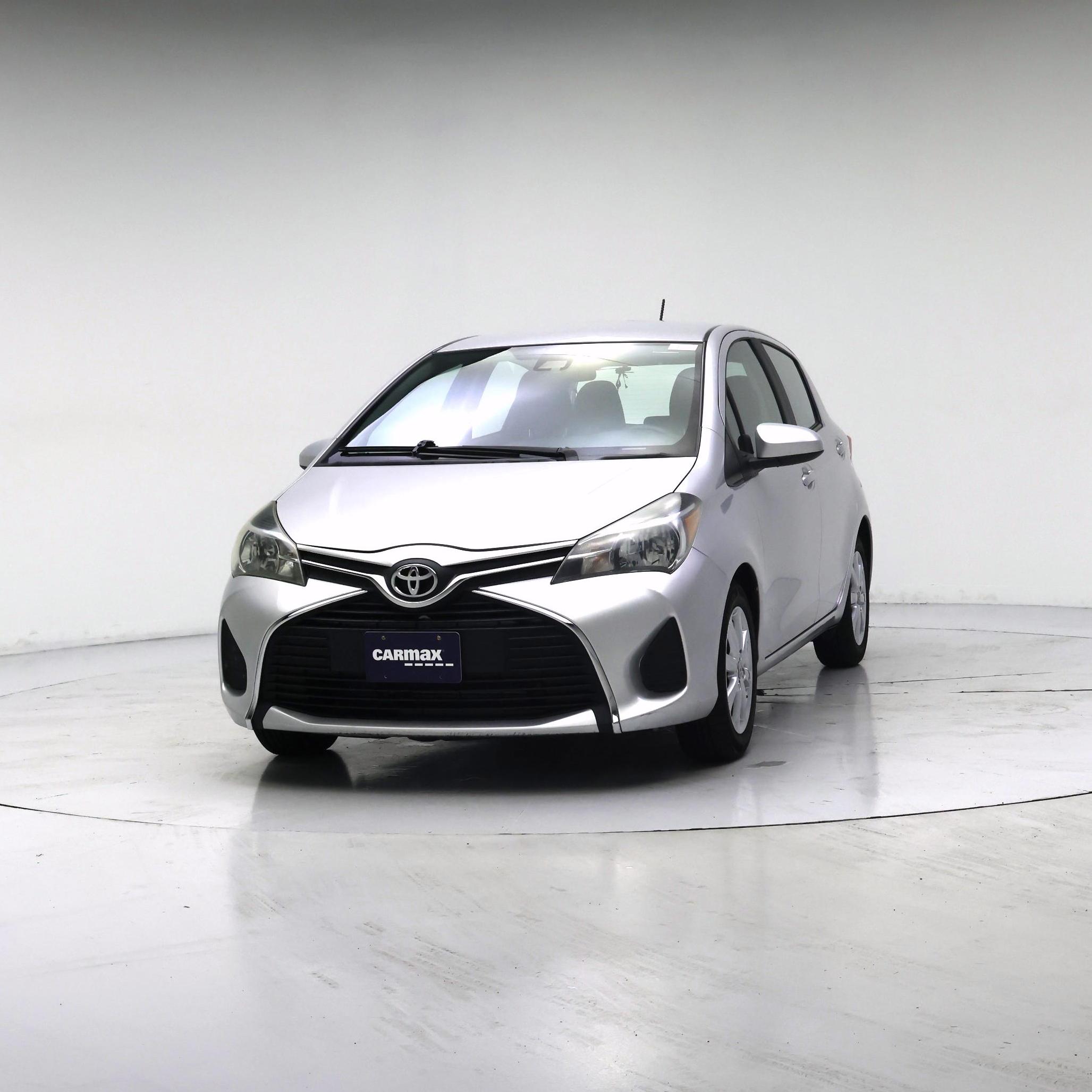 Thumbnail: 2017 Toyota Yaris - 4