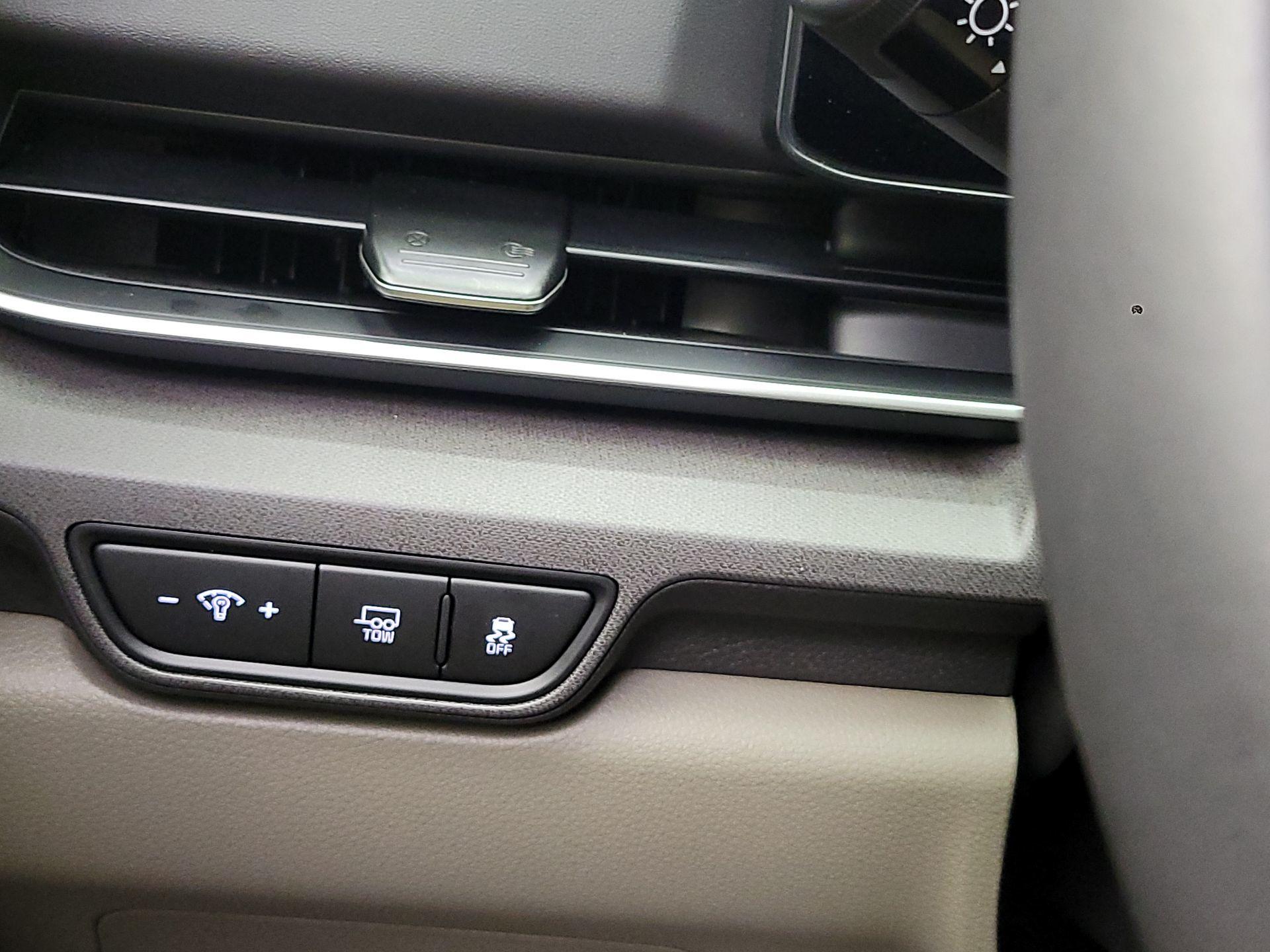 Thumbnail: 2026 Kia Carnival - 11