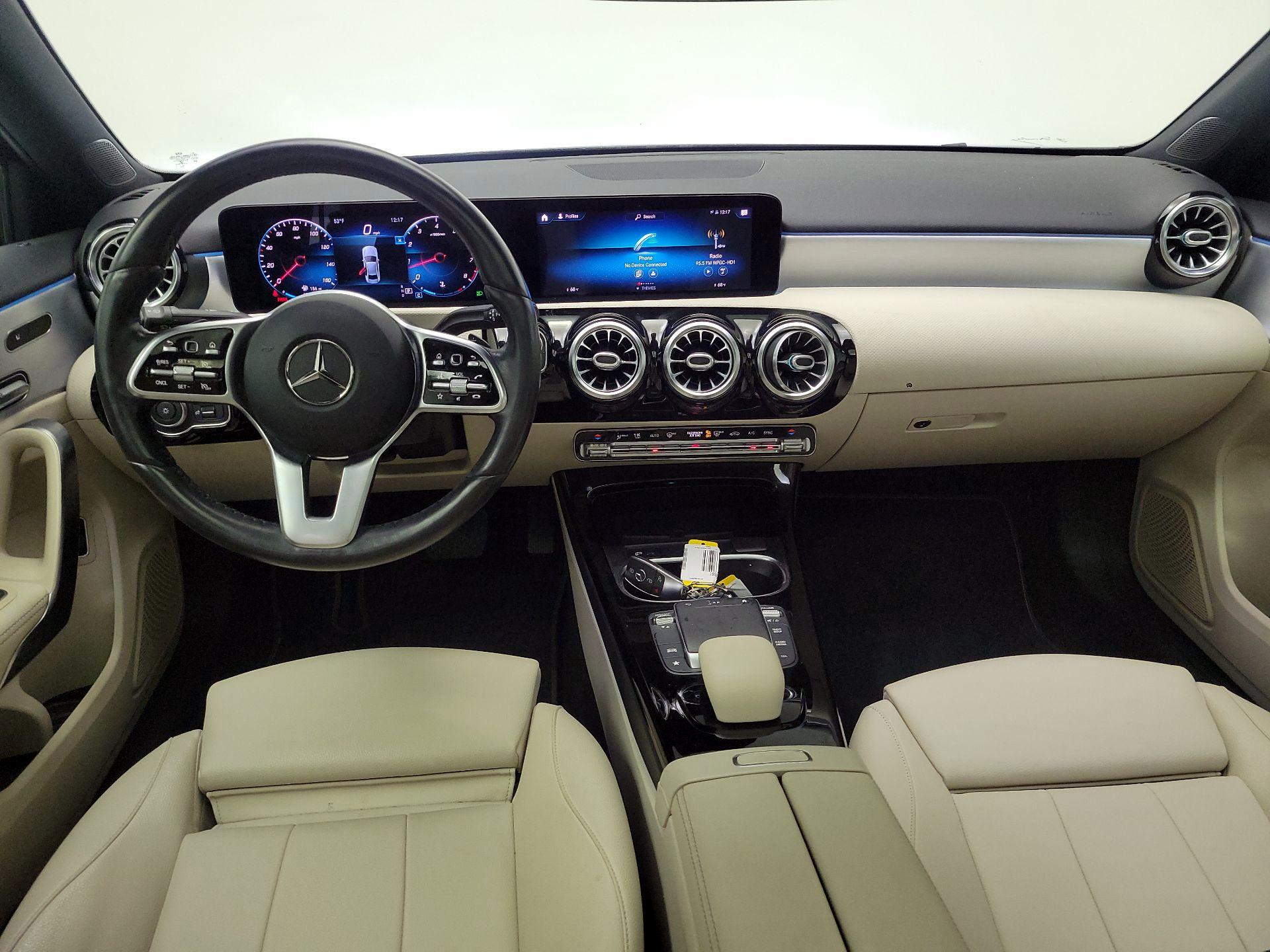 Thumbnail: 2021 Mercedes-Benz A-Class - 9