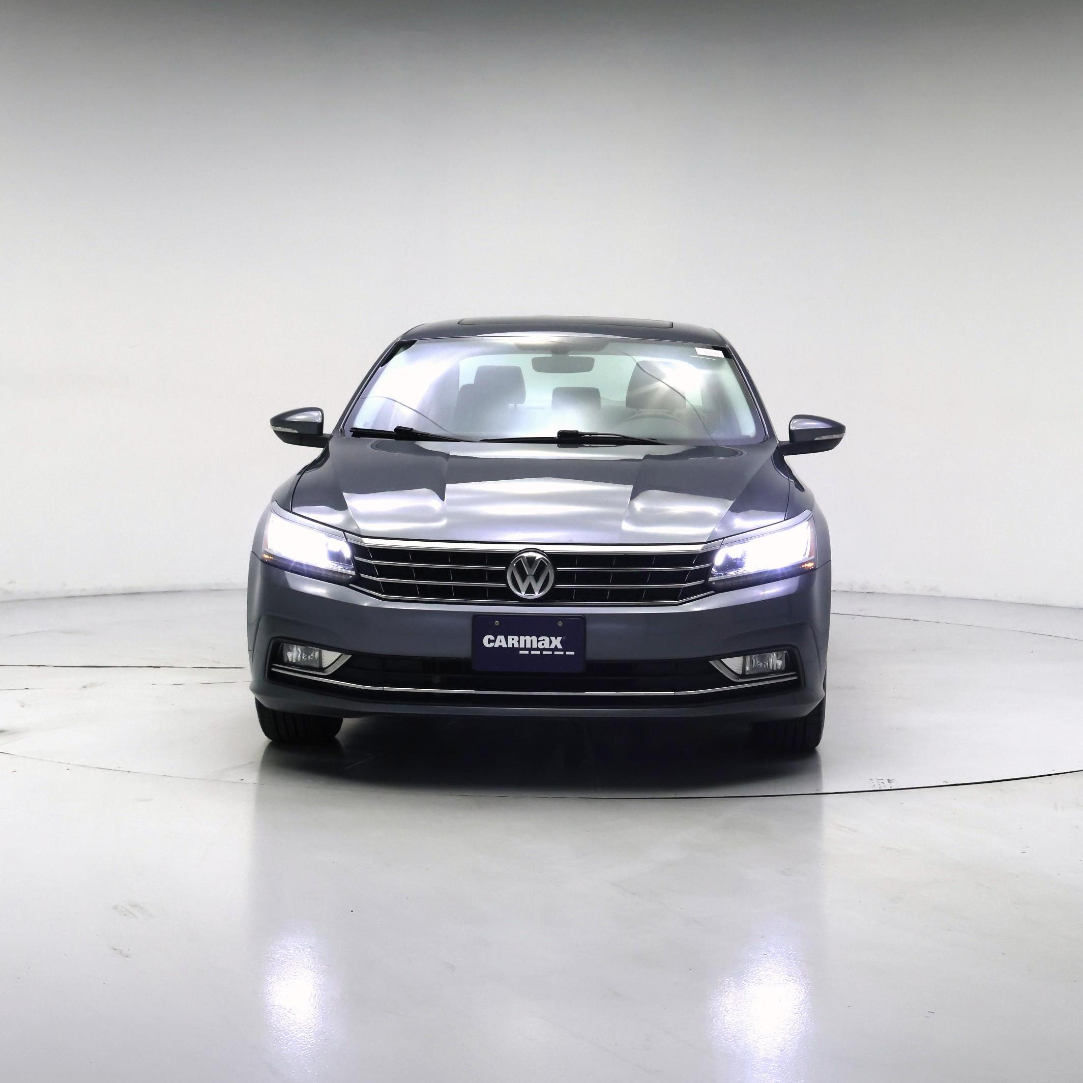 Thumbnail: 2016 Volkswagen Passat - 5