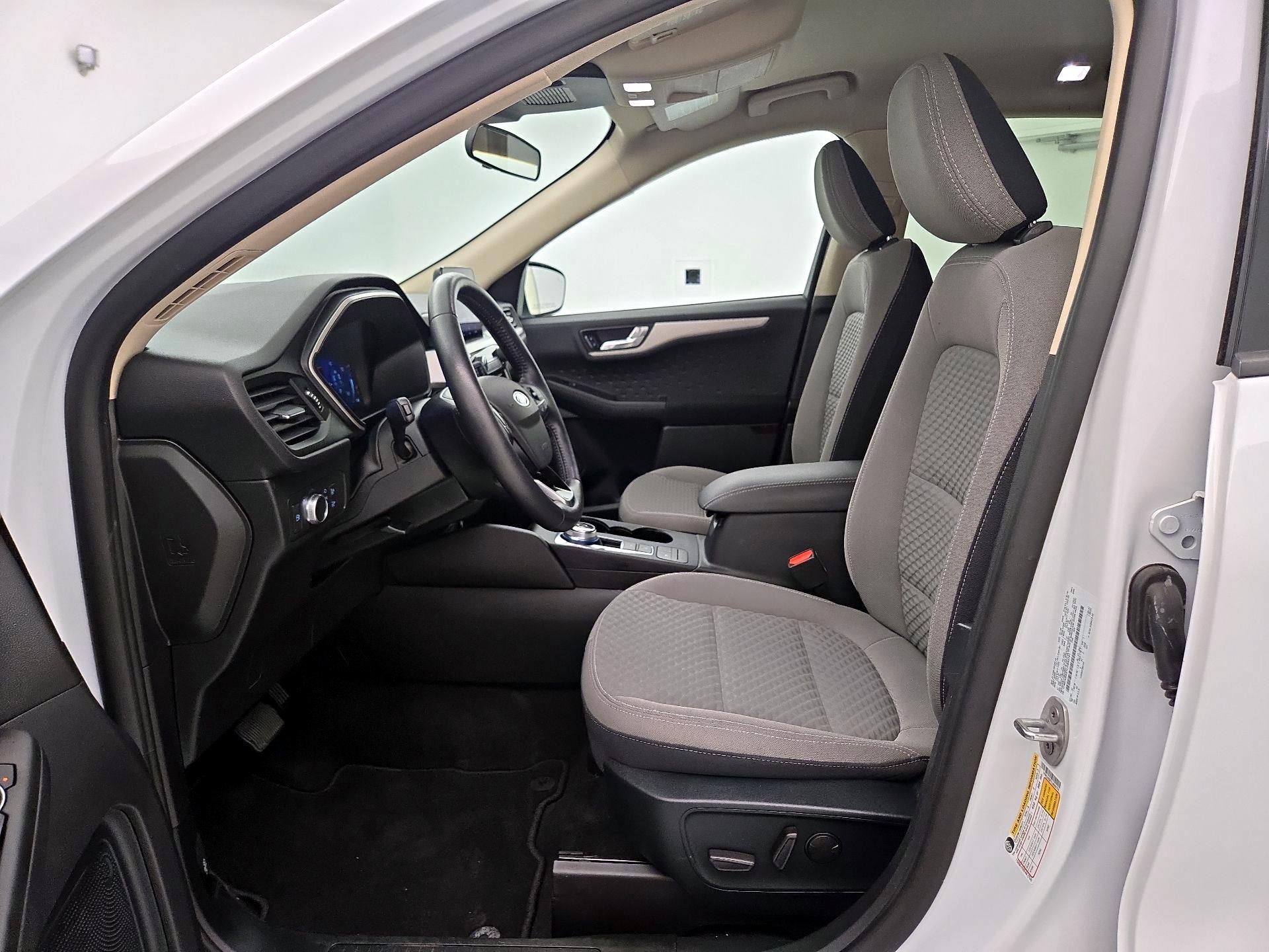 Thumbnail: 2020 Ford Escape - 11