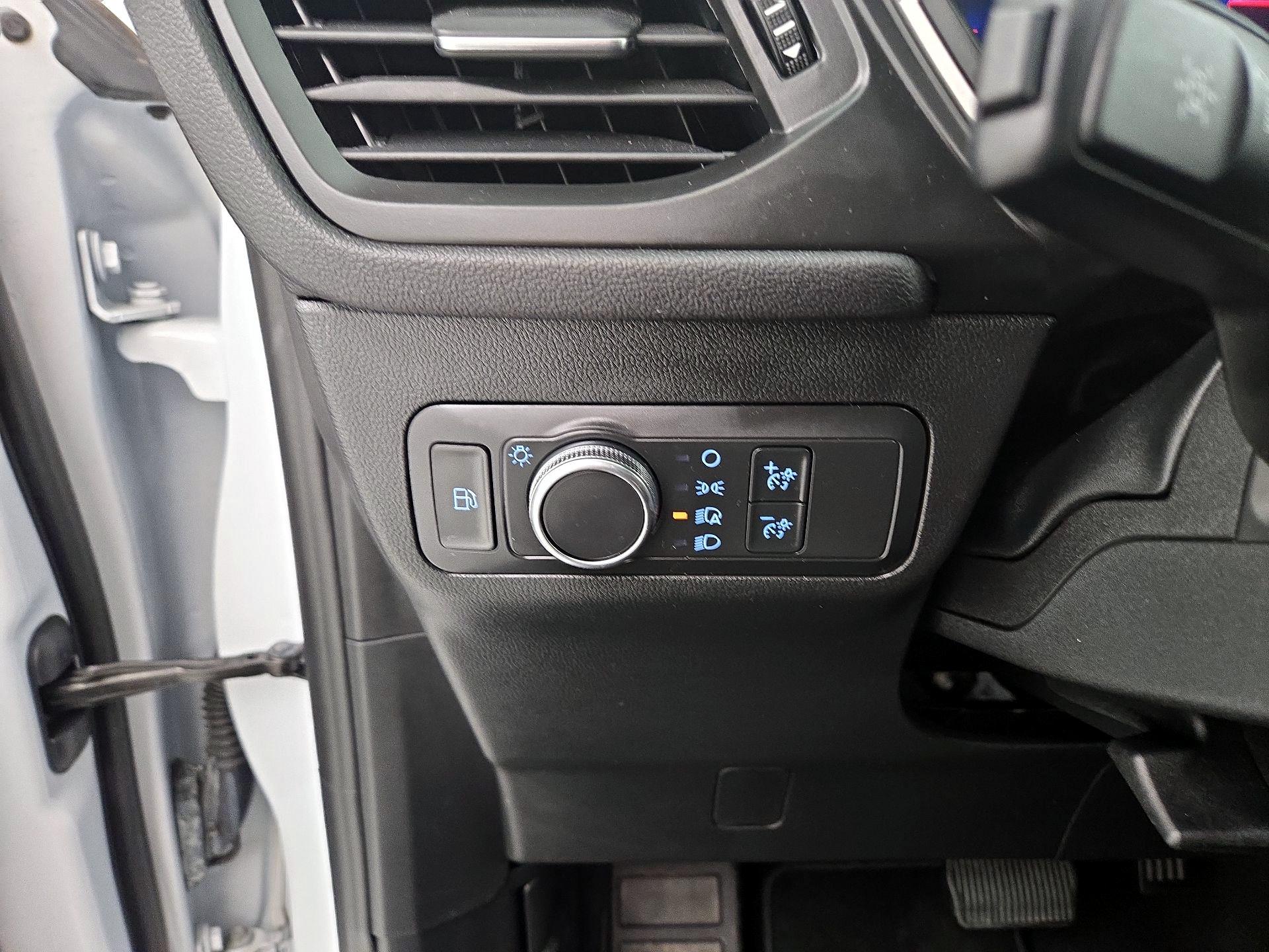 Thumbnail: 2020 Ford Escape - 13