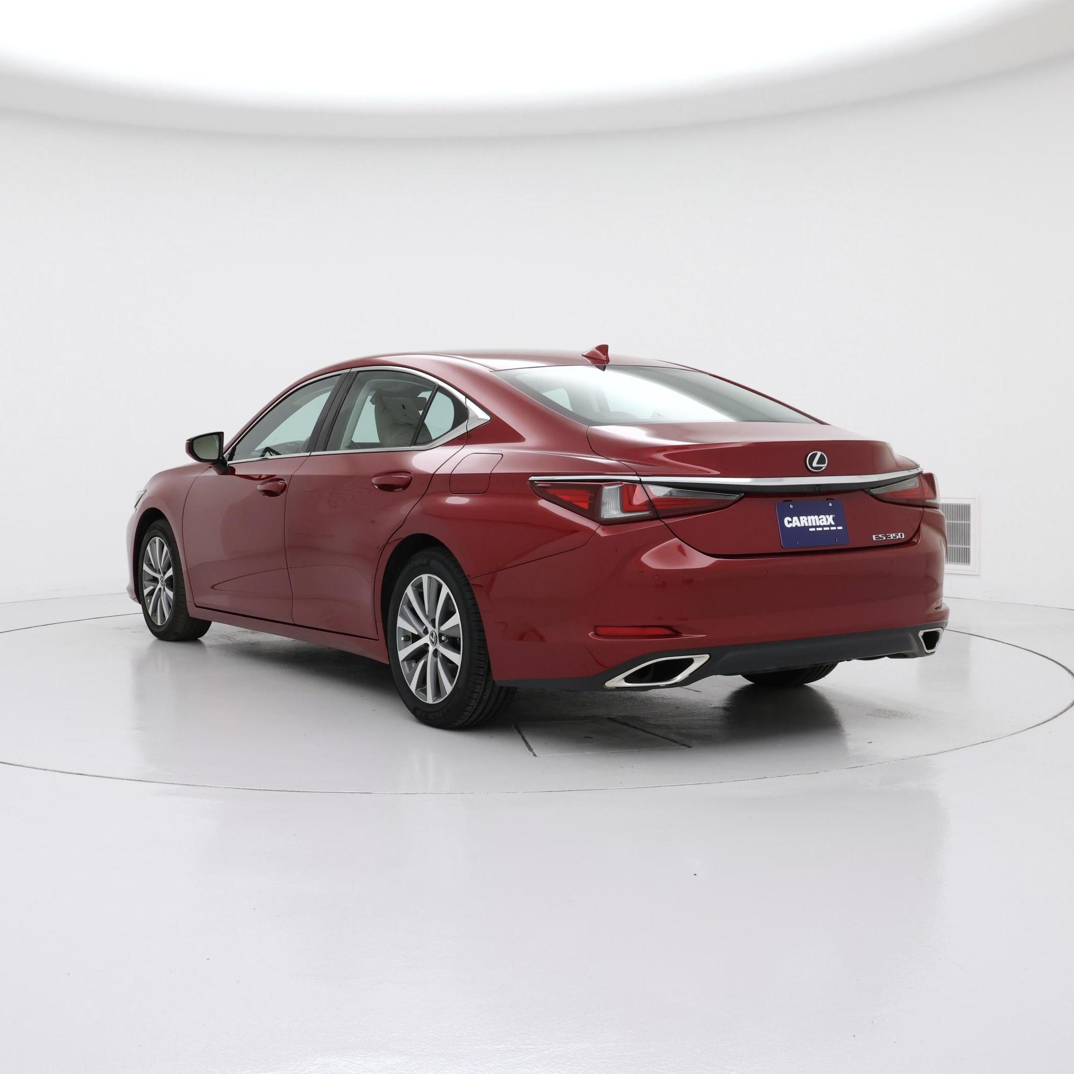 Thumbnail: 2021 Lexus ES - 2